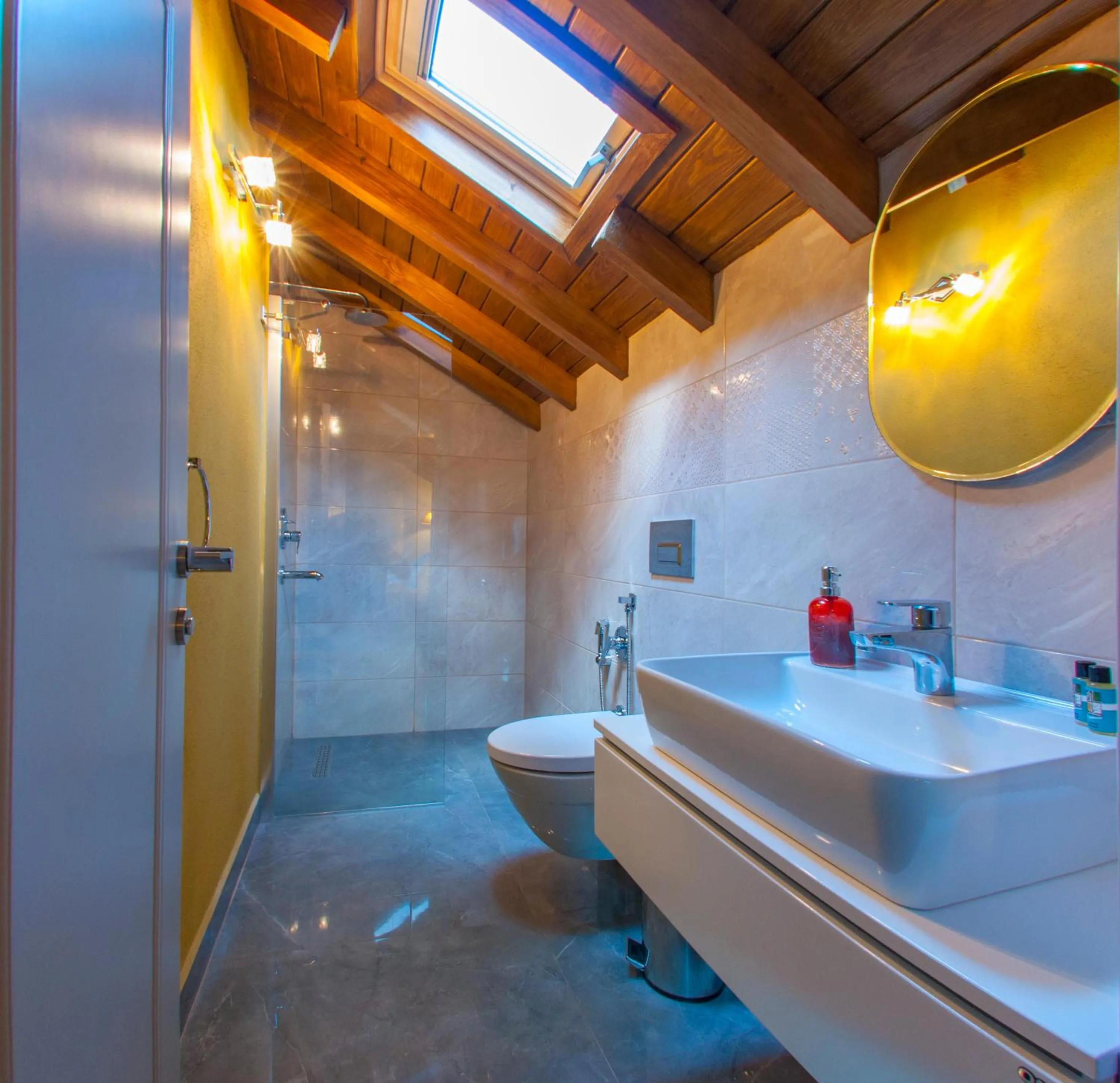 Shower in Villa Kirkpinar Sapanca