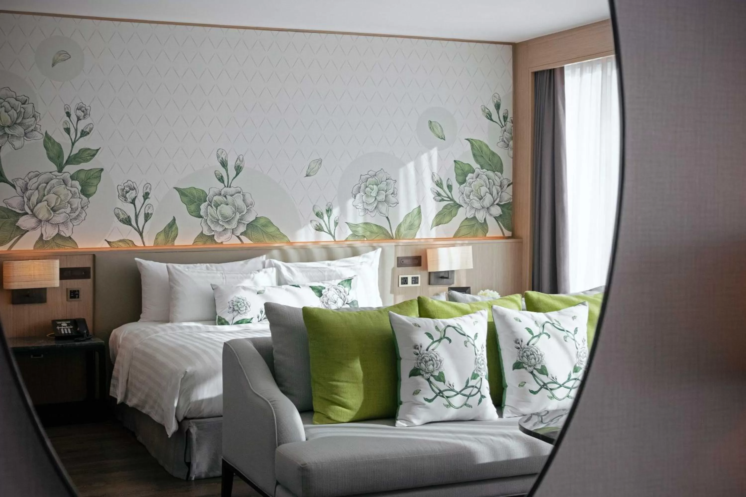 Bedroom in Sivatel Bangkok Hotel