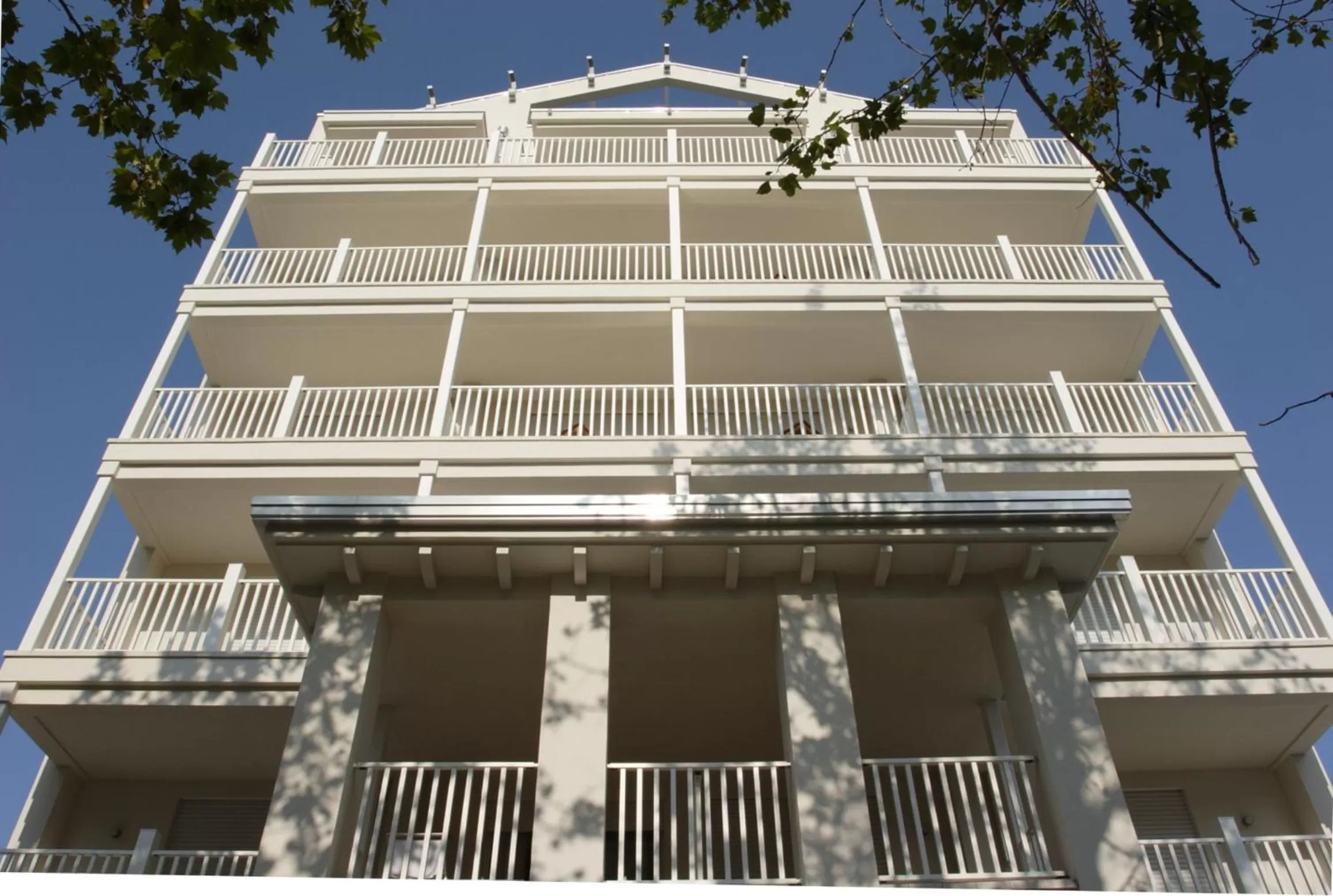 Property building in Le Rose Spa Hotel