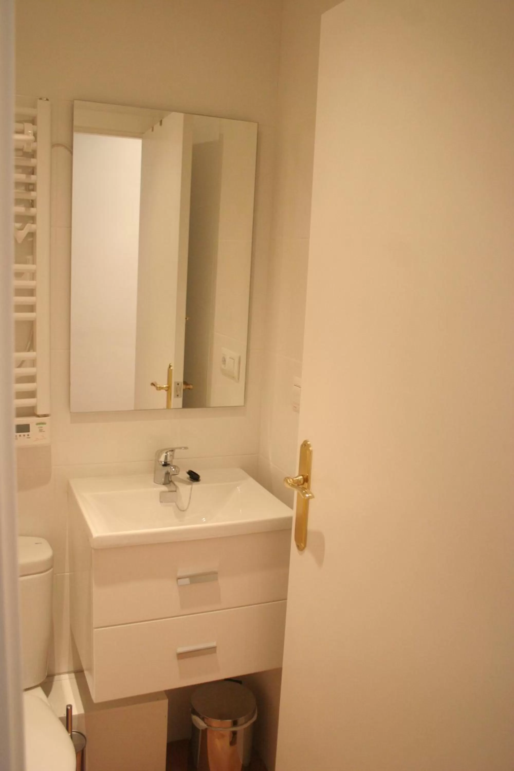 Bathroom in 7 Moons B&B