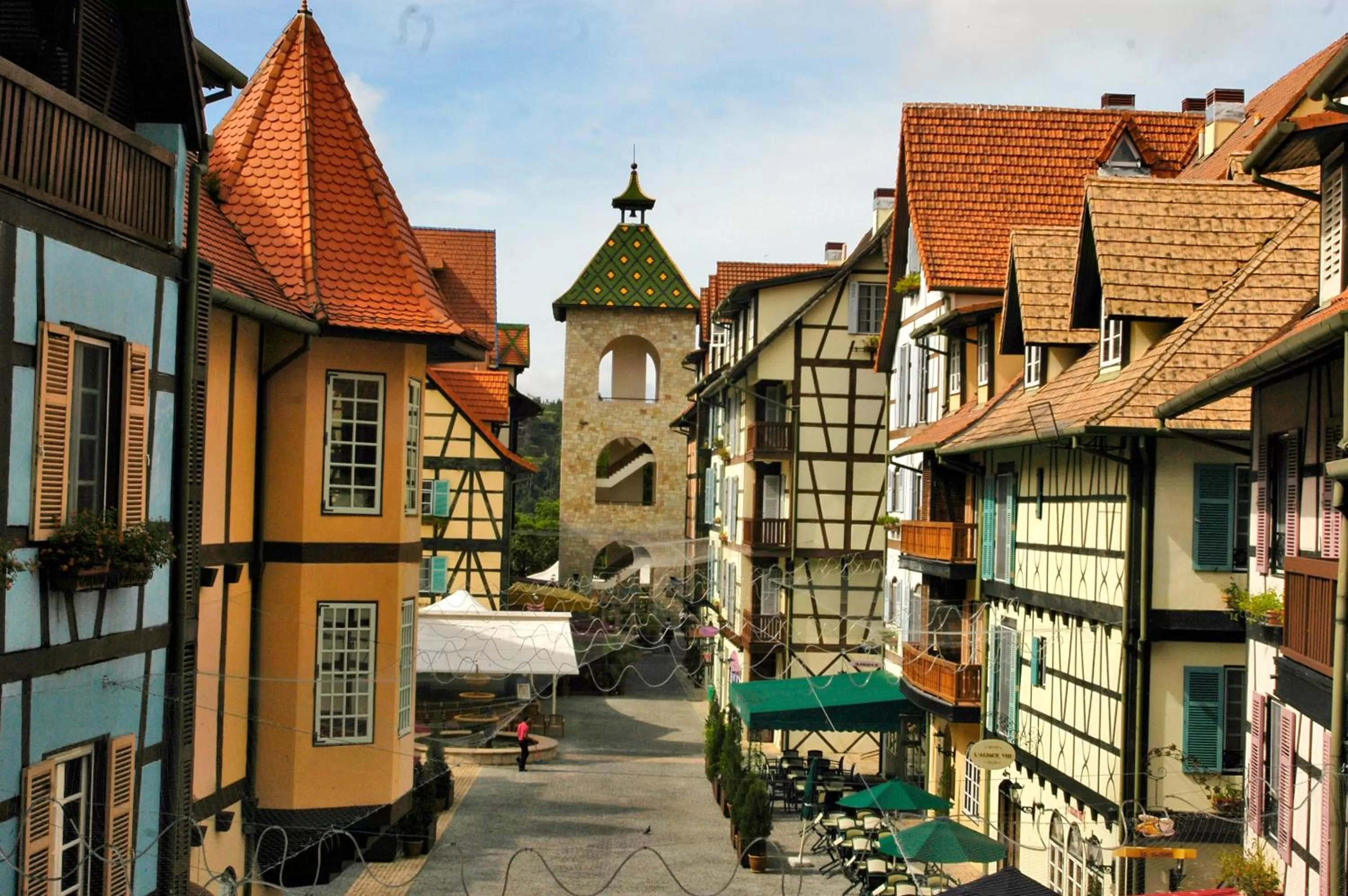 Neighbourhood in Colmar Tropicale