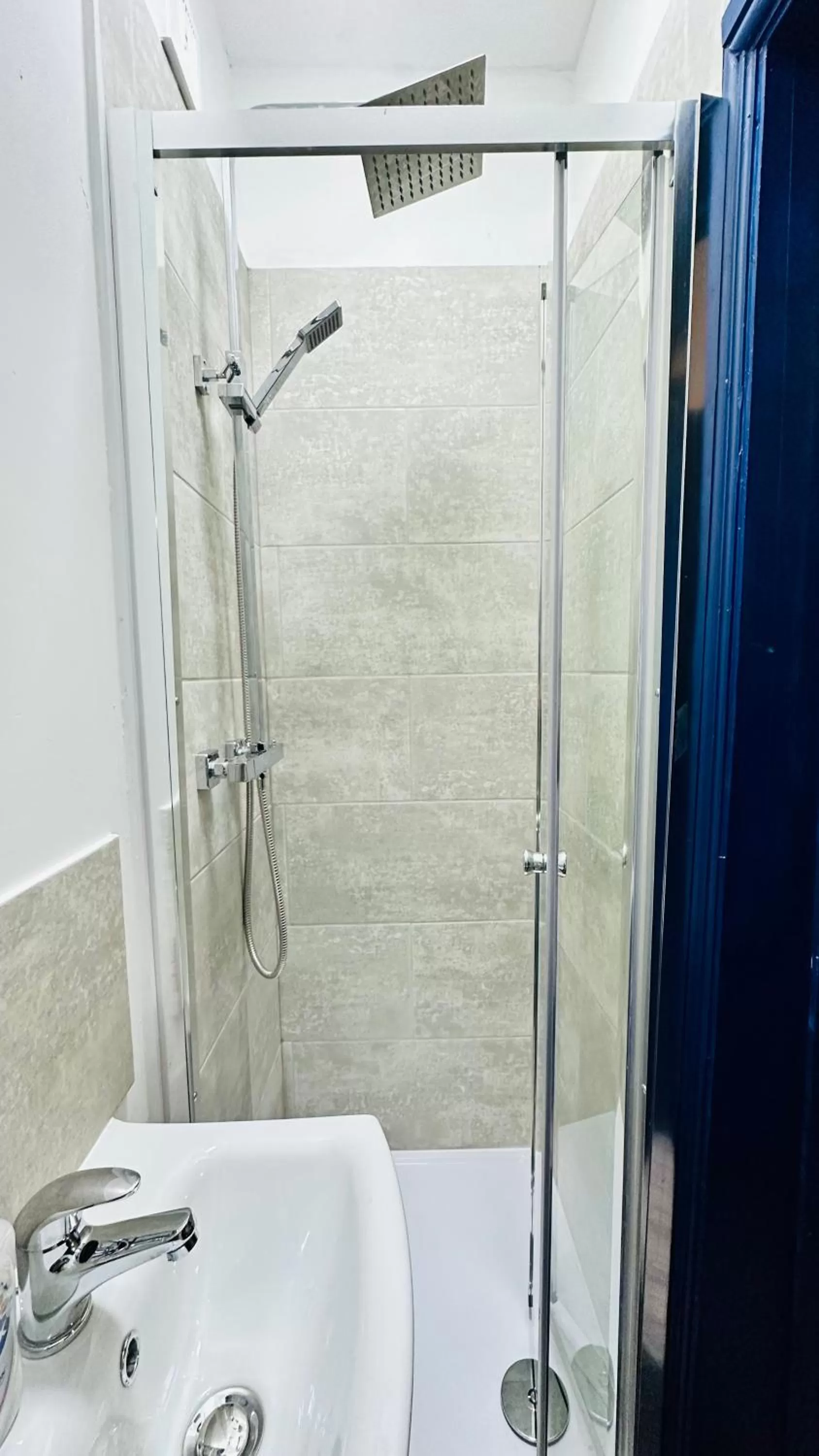 Bathroom in UR PLACE