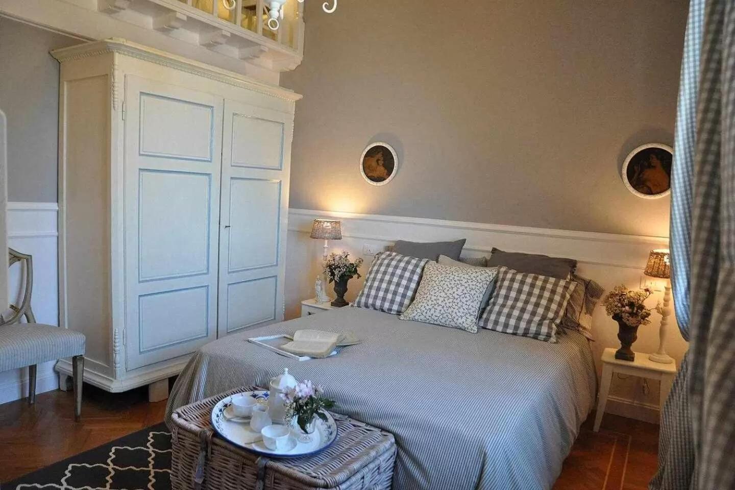 Bedroom in Villa la Moresca Relais de Charme B&B MONTECATINI ALTO