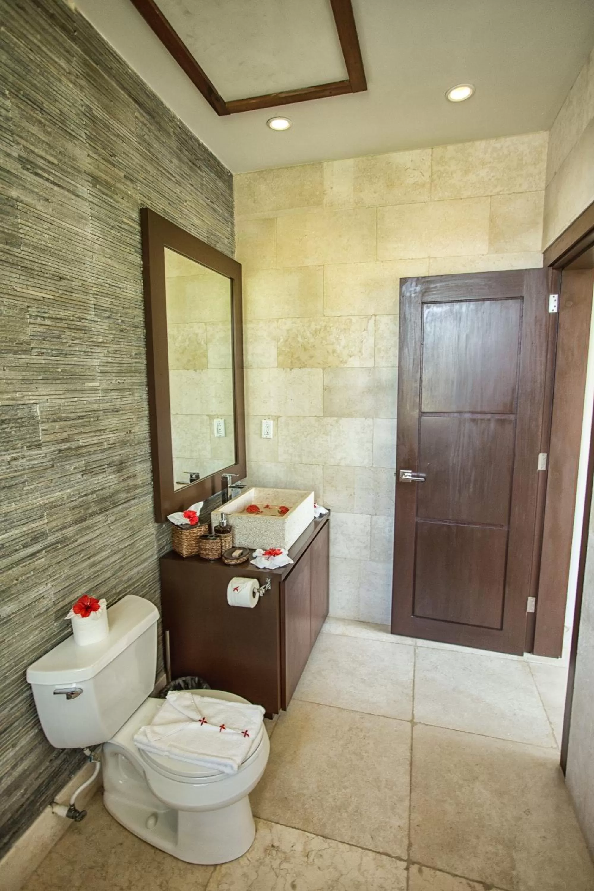 Bathroom in Wild Orchid