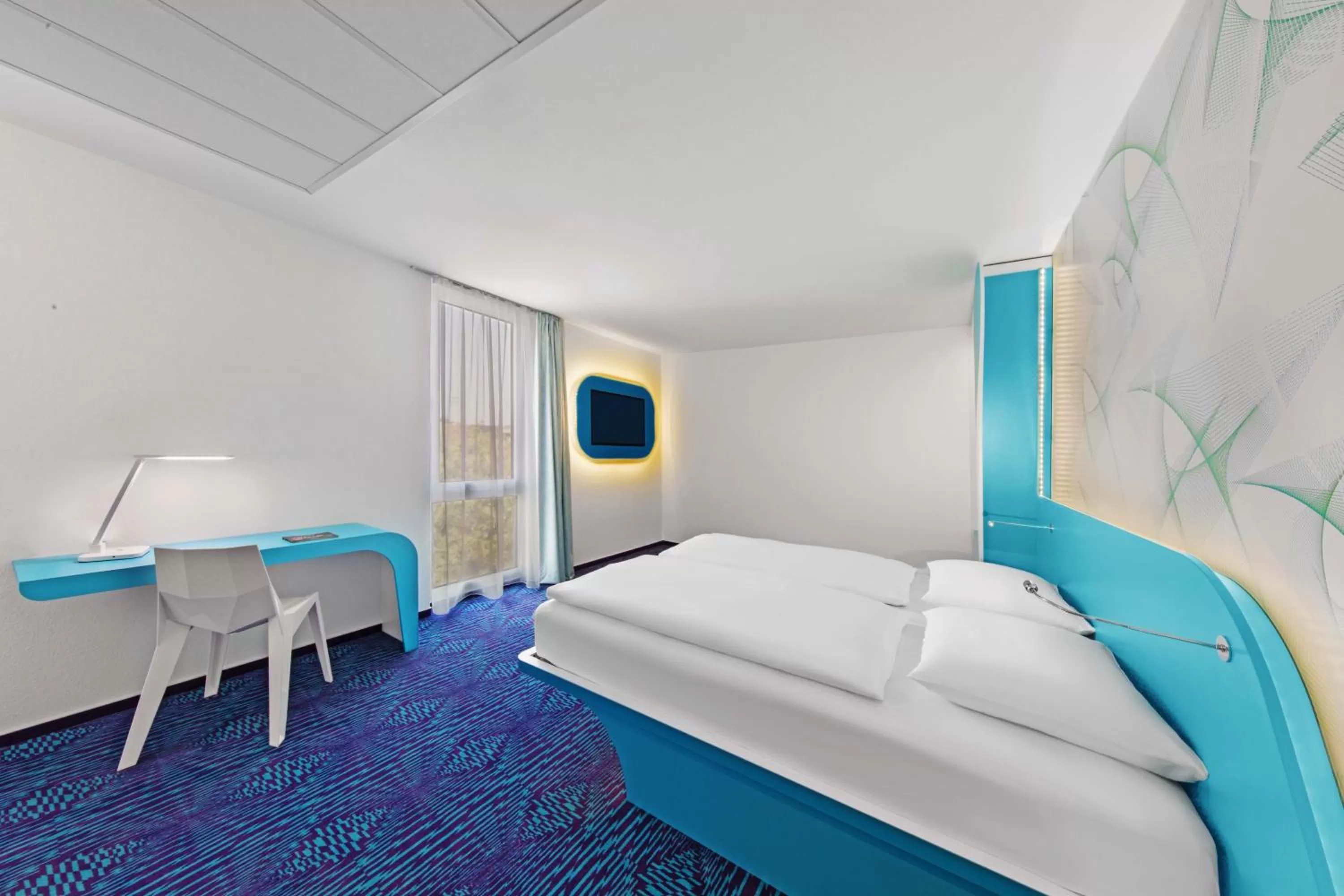 TV and multimedia, Bed in Prize by Radisson, Hamburg St Pauli