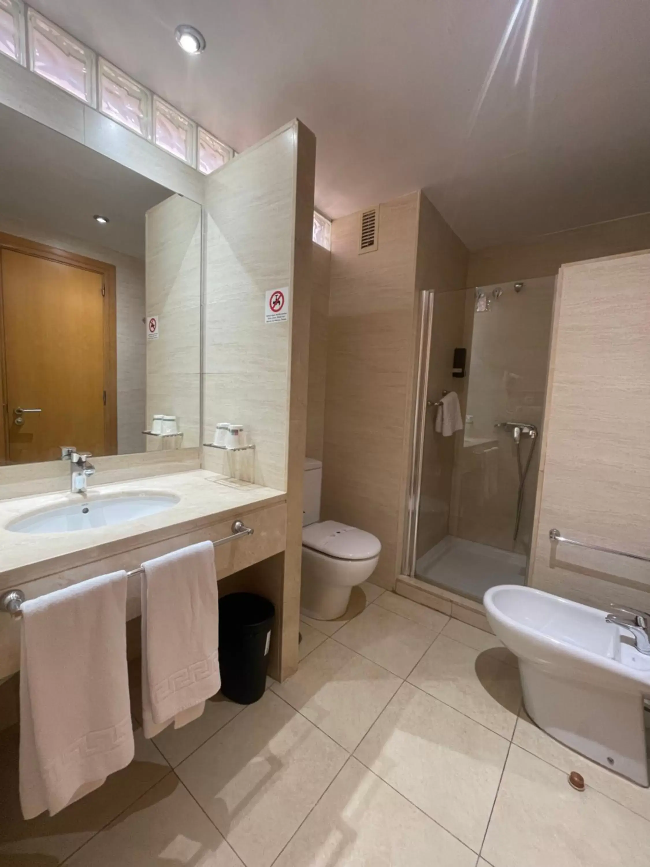 Apartment (2 Adults) in Hotel Neptuno by ON Hotels Group Apartment (2 Adults) in Hotel Neptuno by ON Hotels Group