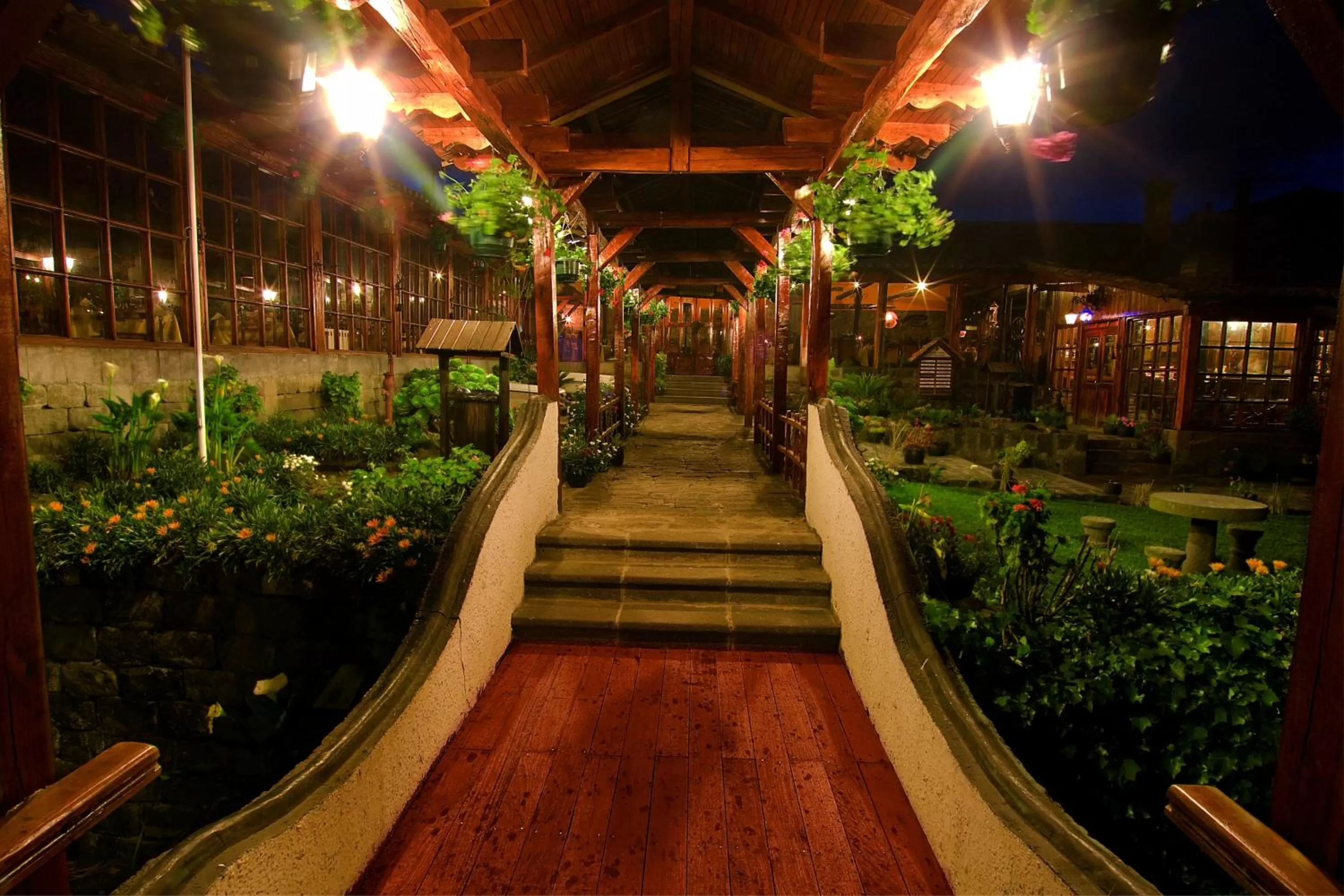 Night in Hostería La Andaluza