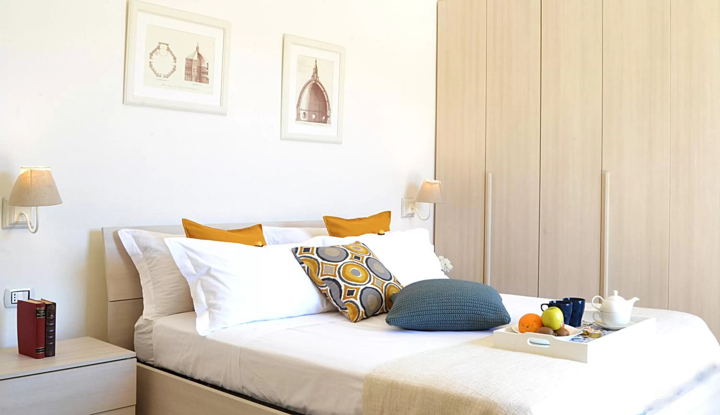 Bedroom, Bed in Villa Ettore