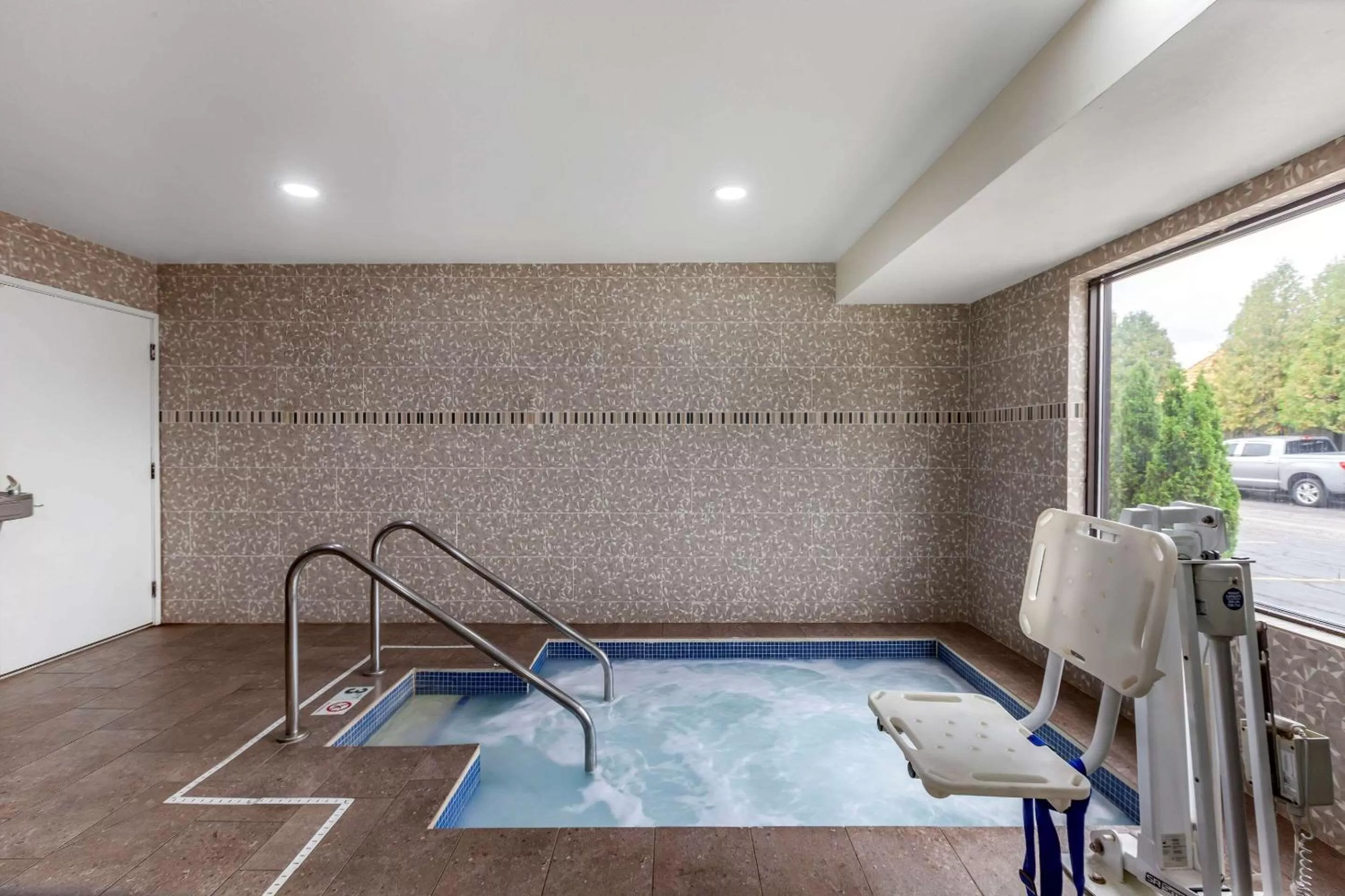 On site in Clarion Pointe Racine - Mount Pleasant