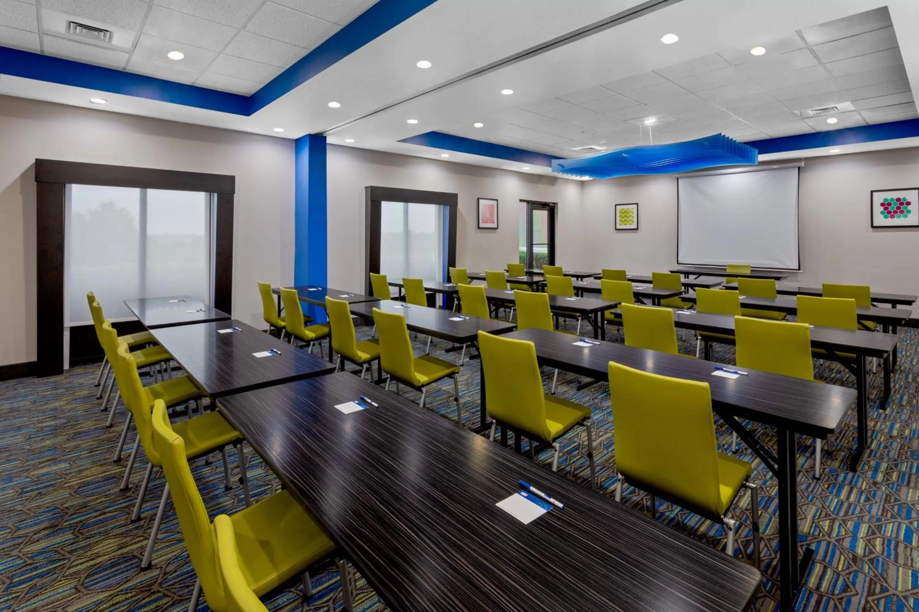 Meeting/conference room in Holiday Inn Express & Suites Lake Placid by IHG