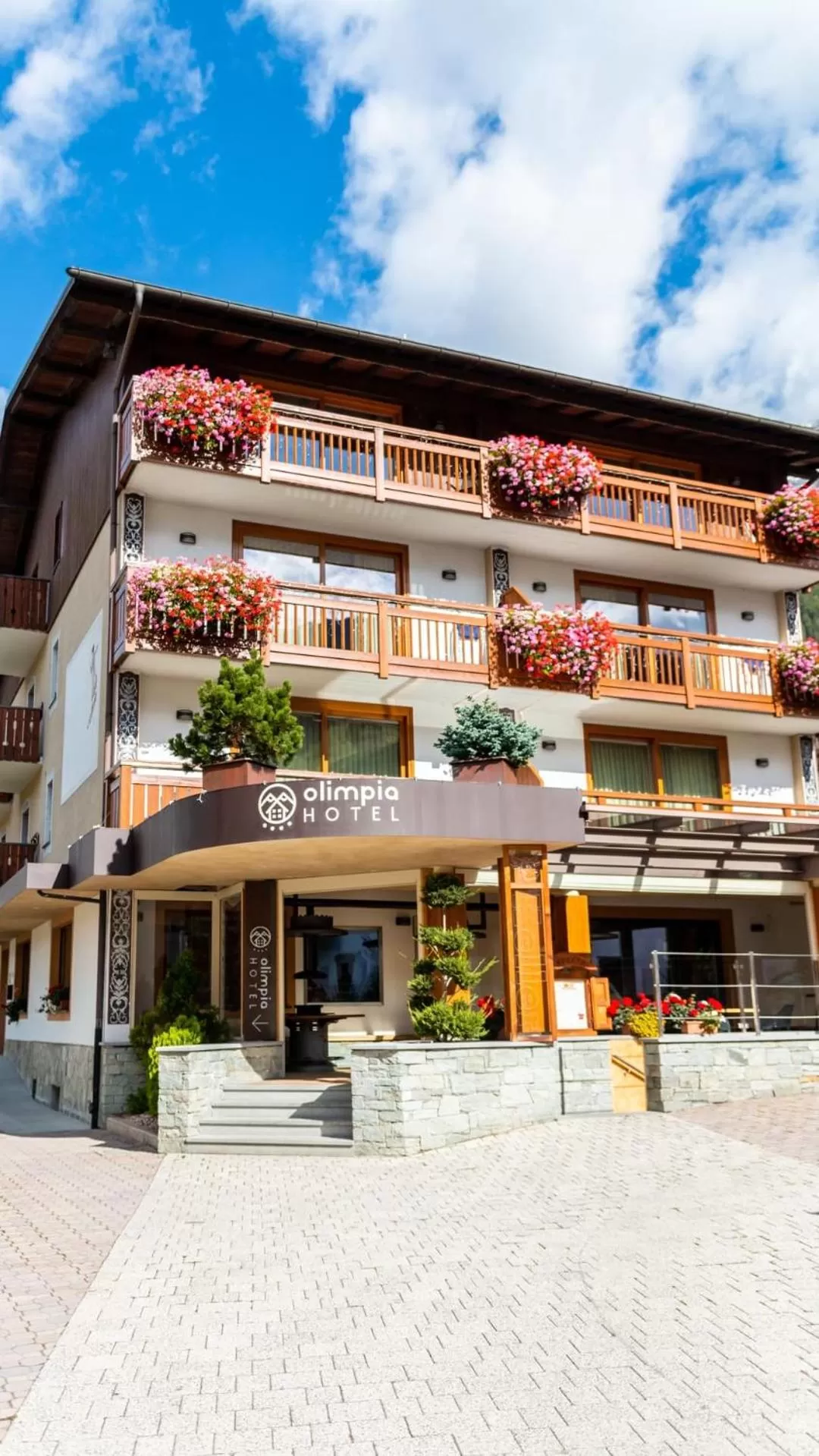 Property building in Olimpia Hotel