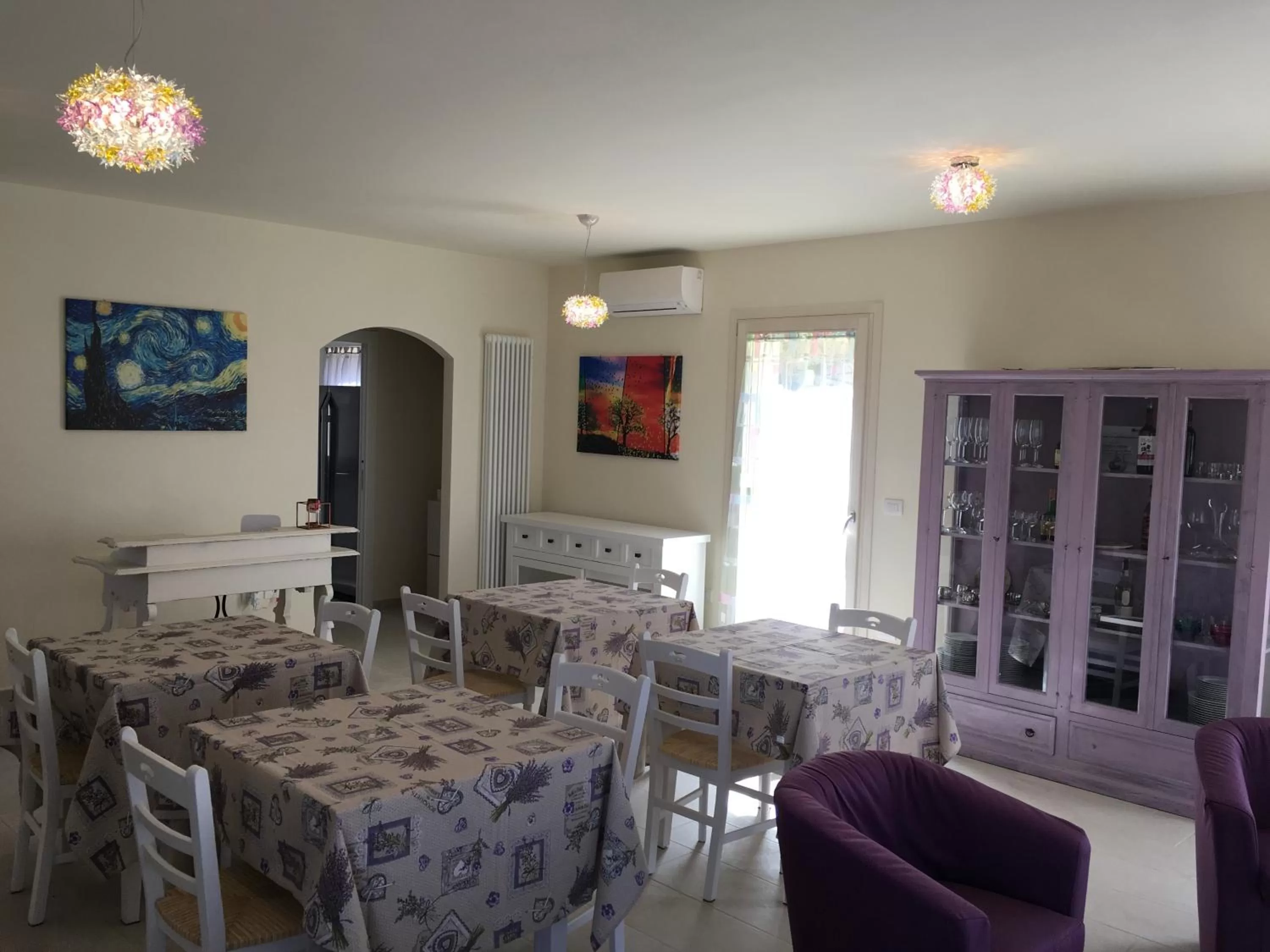 Communal lounge/ TV room in Il Lauro