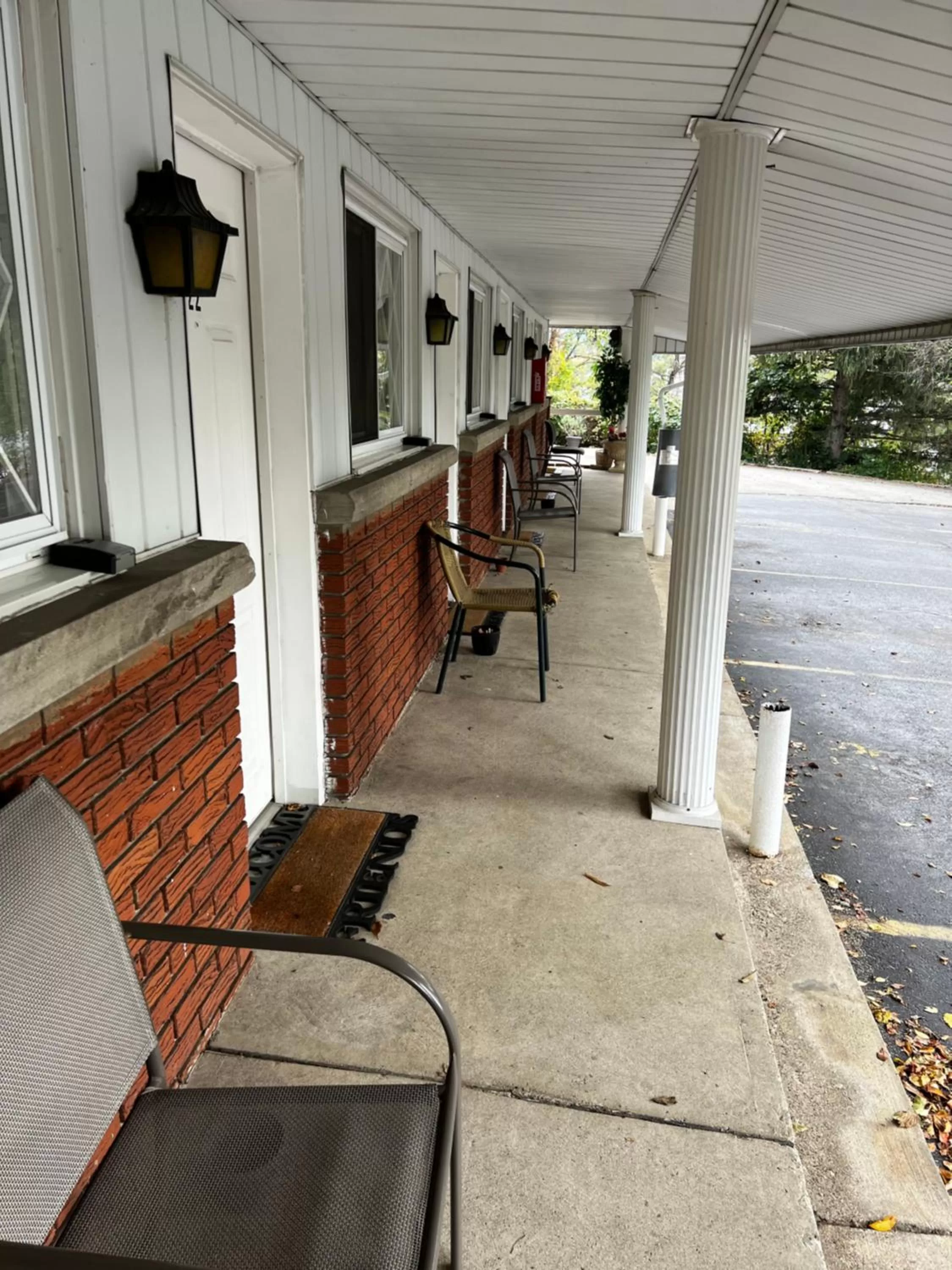 Property building in Hopwood Motel