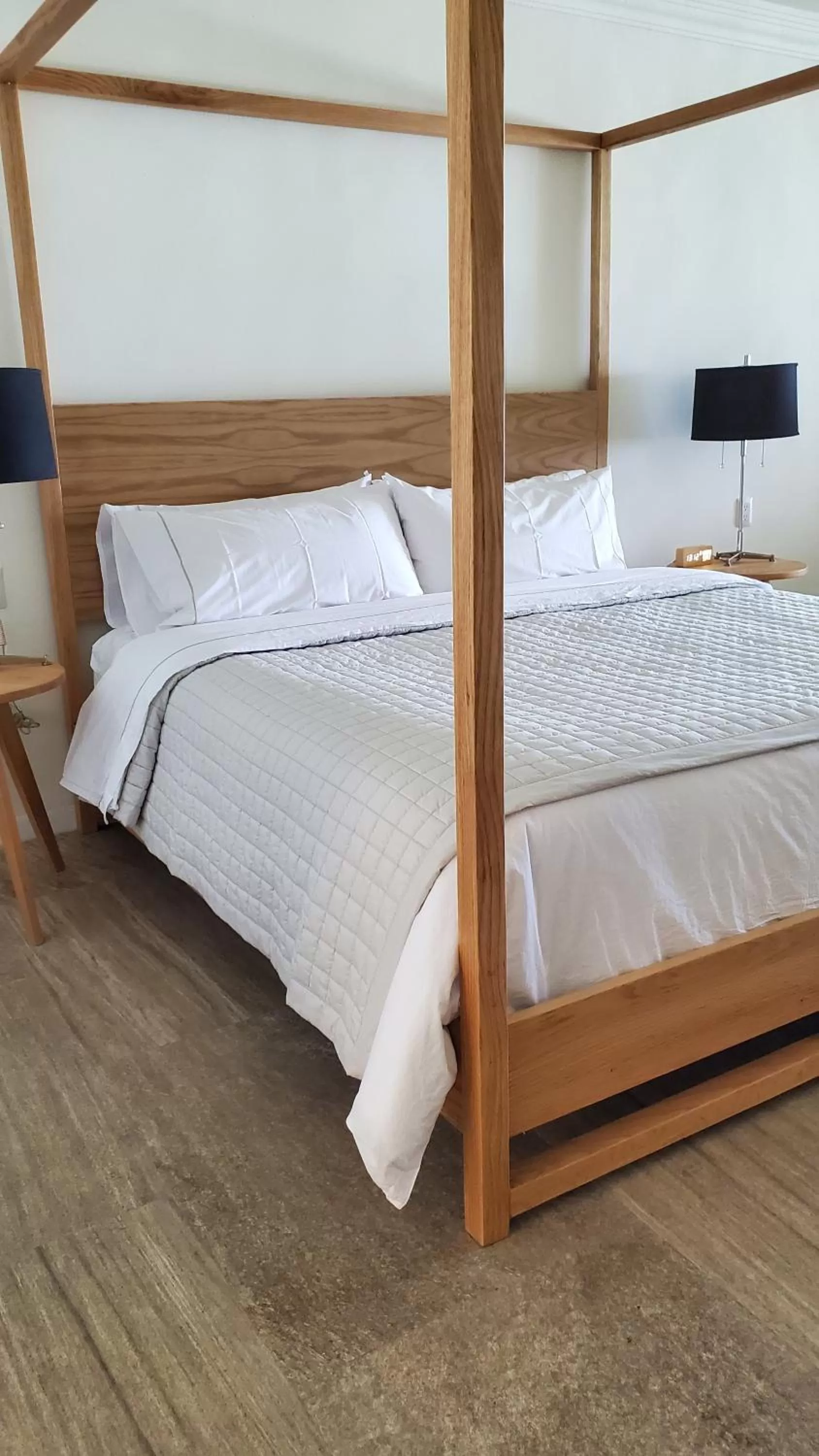 Photo of the whole room, Bed in Hotel Secreto