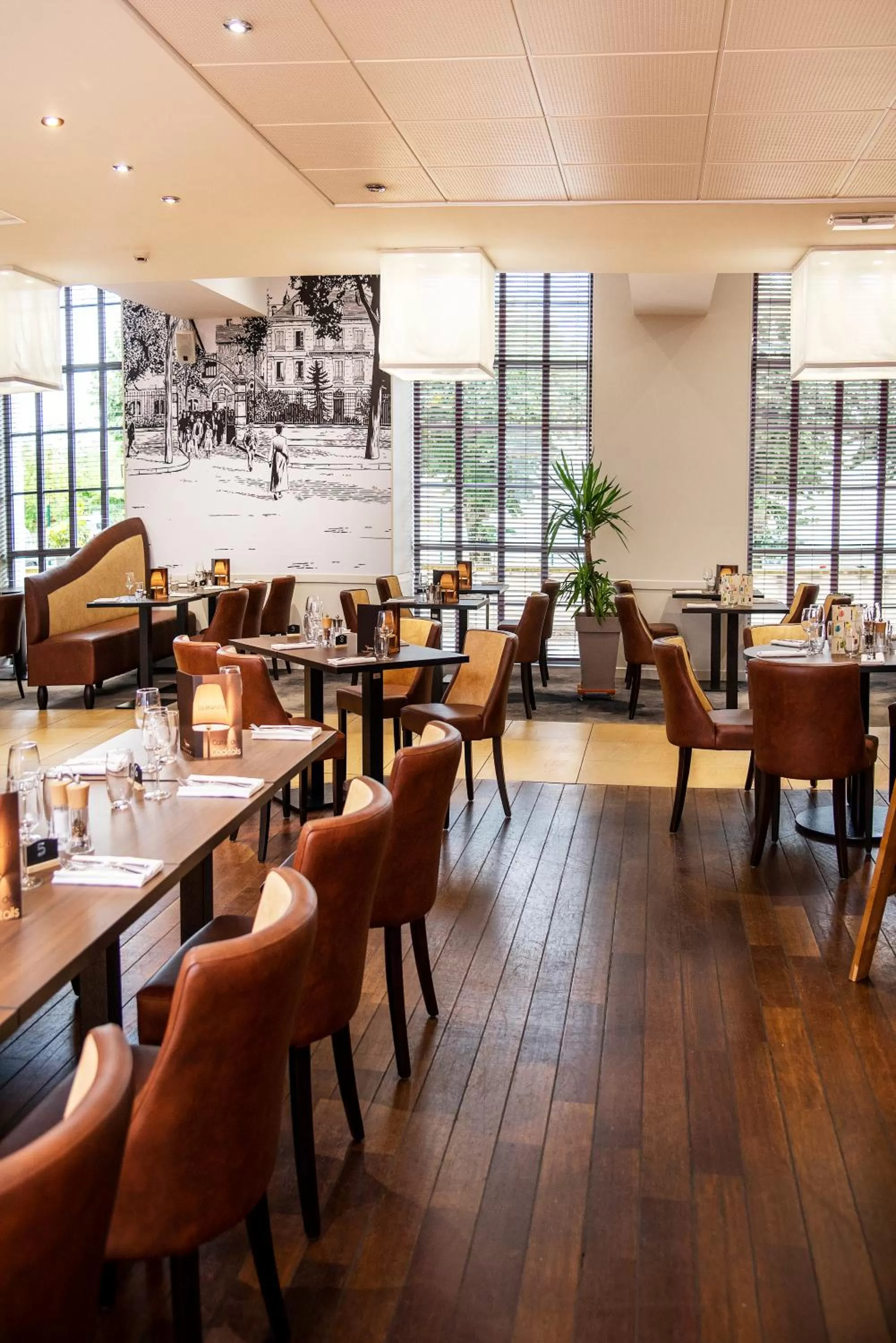 Restaurant/places to eat in Best Western Plus Hôtel Colbert