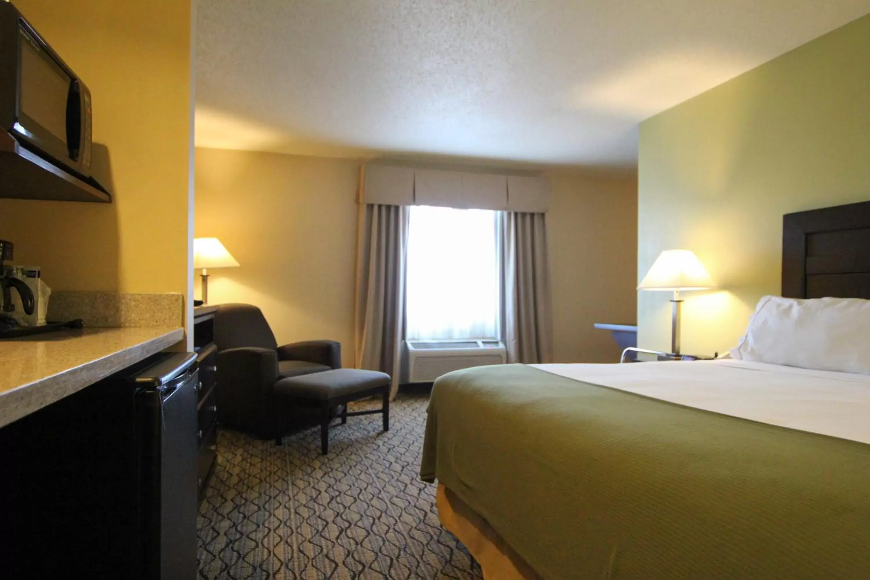 Holiday Inn Express & Suites Chicago-Libertyville by IHG Holiday Inn Express & Suites Chicago-Libertyville by IHG