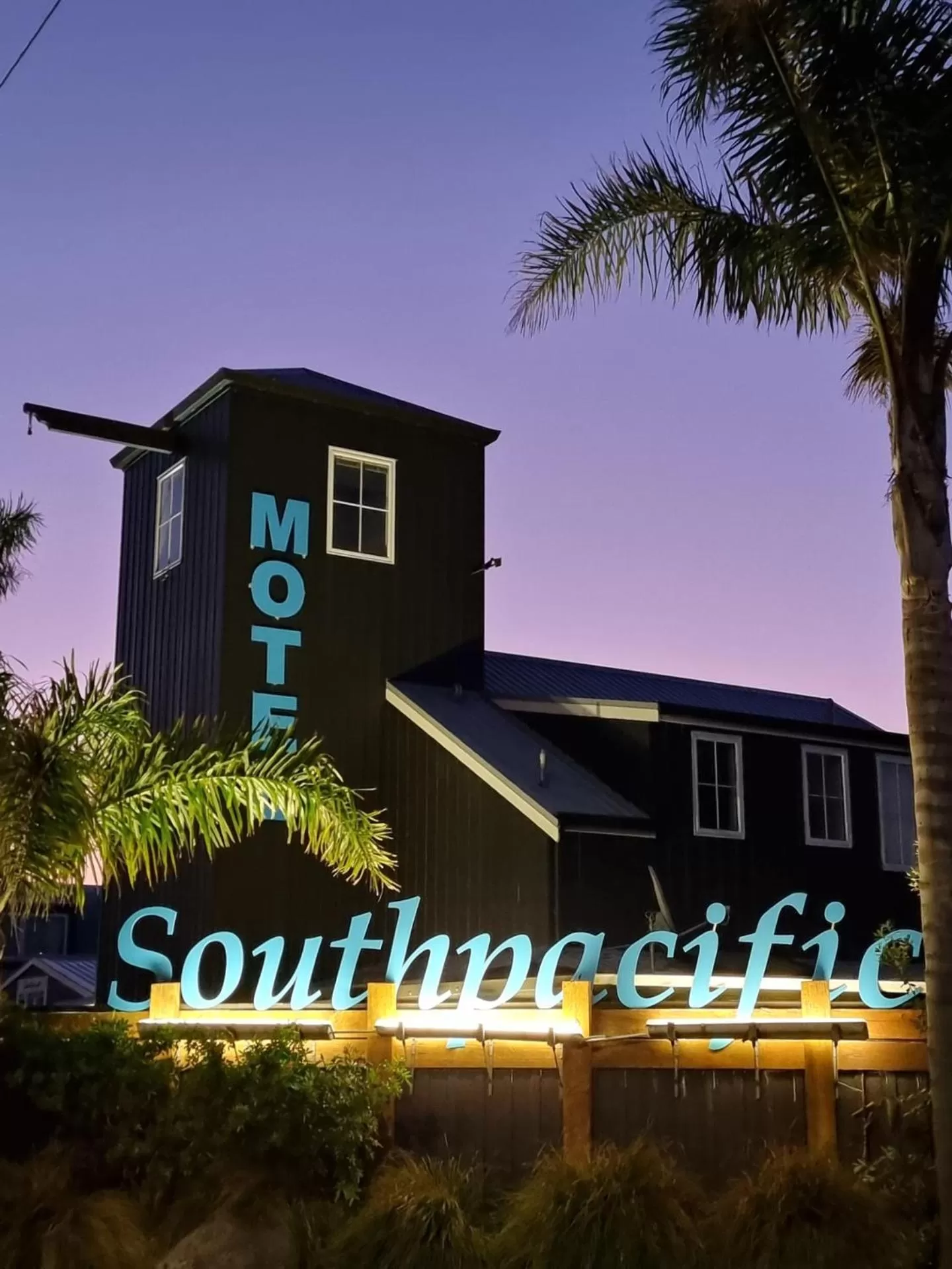 Property building in Southpacific Motel