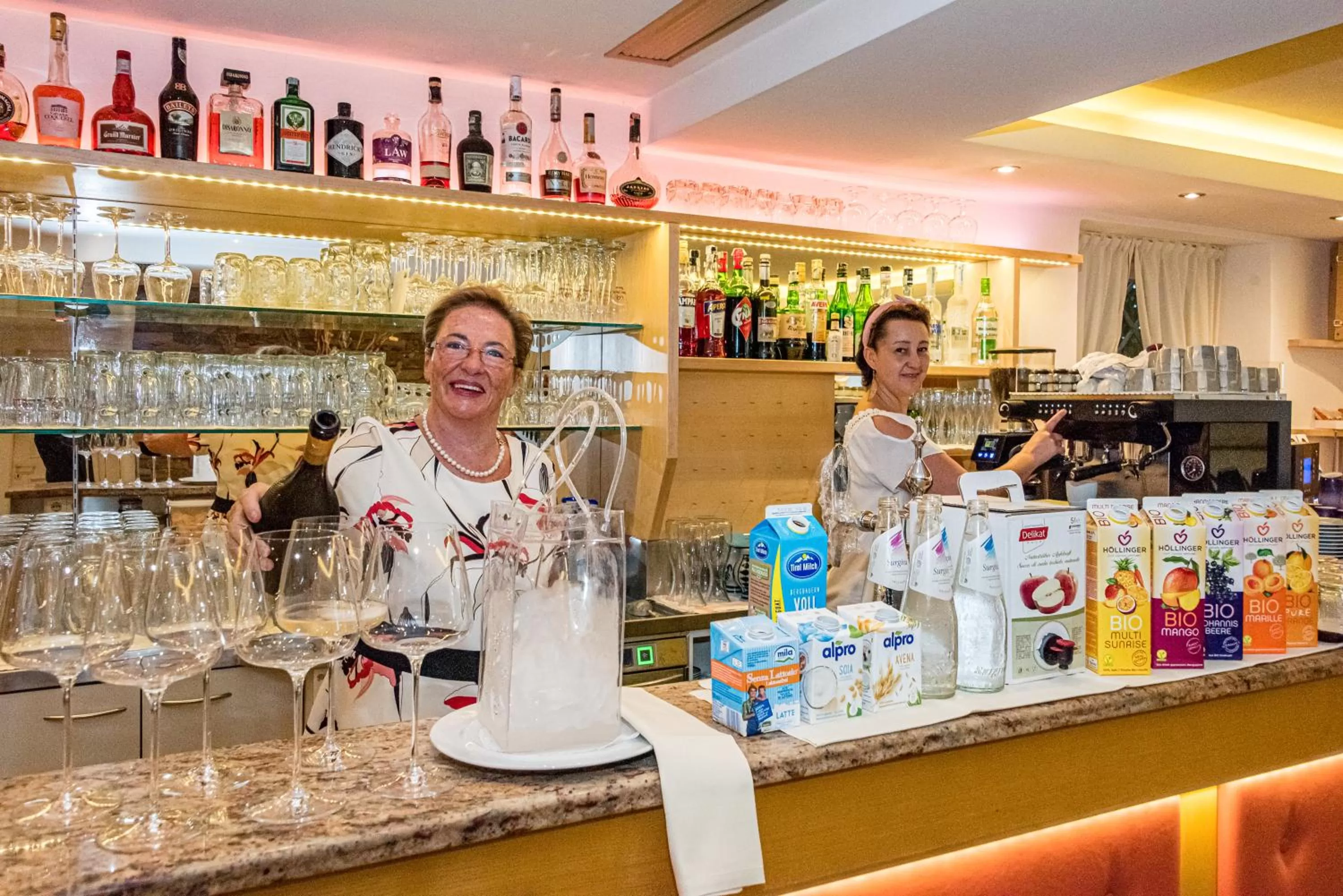 Buffet breakfast in Hotel Ristorante Lewald