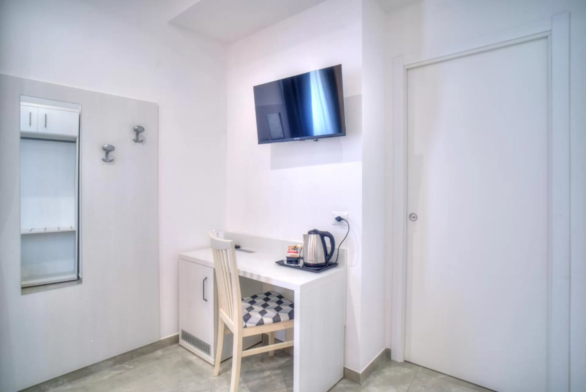 TV and multimedia in Hotel Porto Di Roma