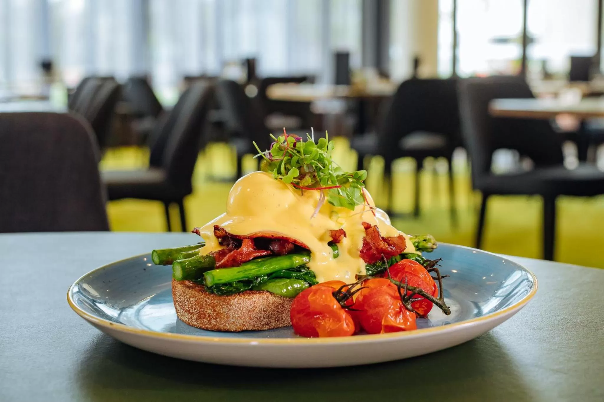 Breakfast in Eatons Hill Hotel