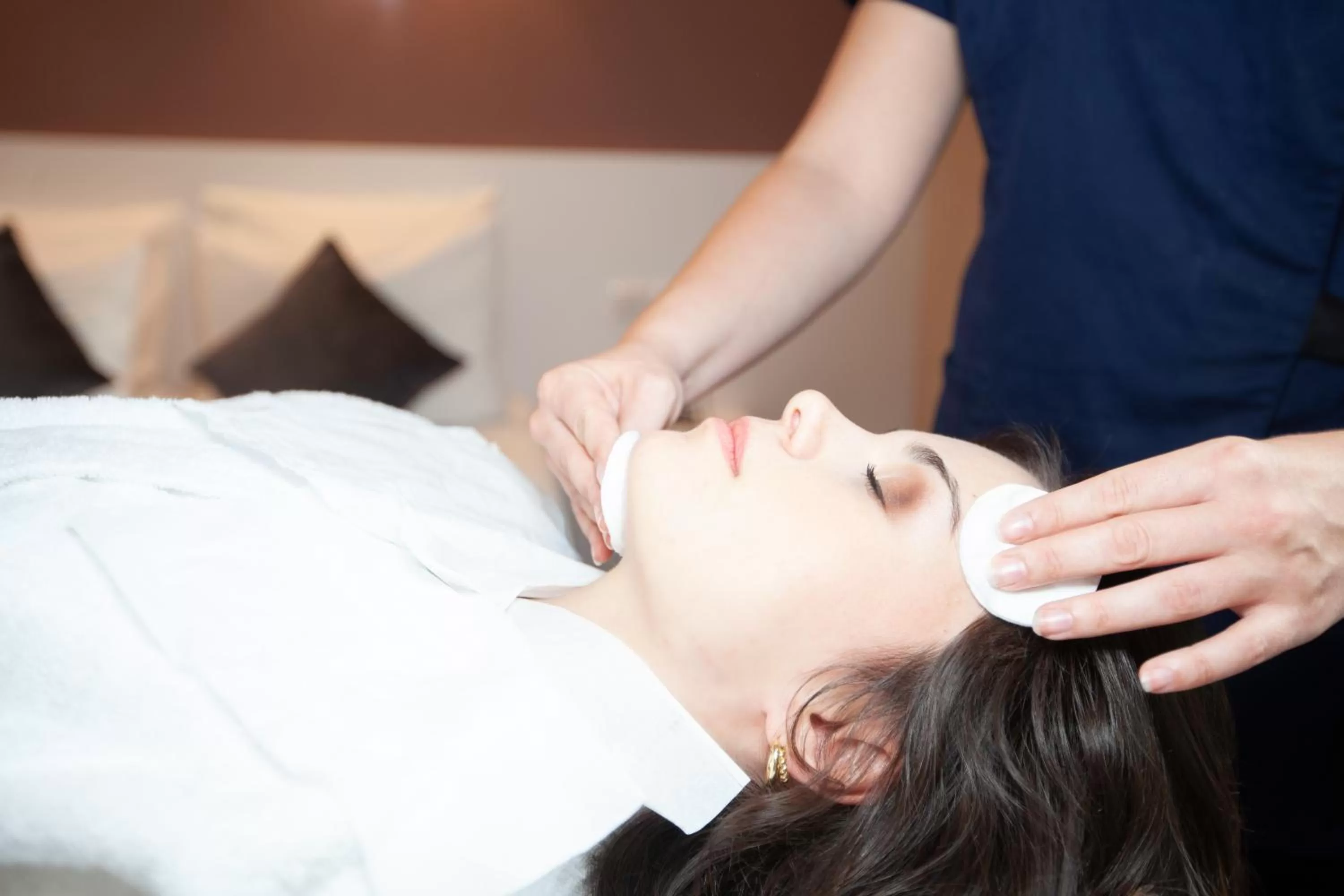 People in HOTEL DE PARIS MONTPARNASSE