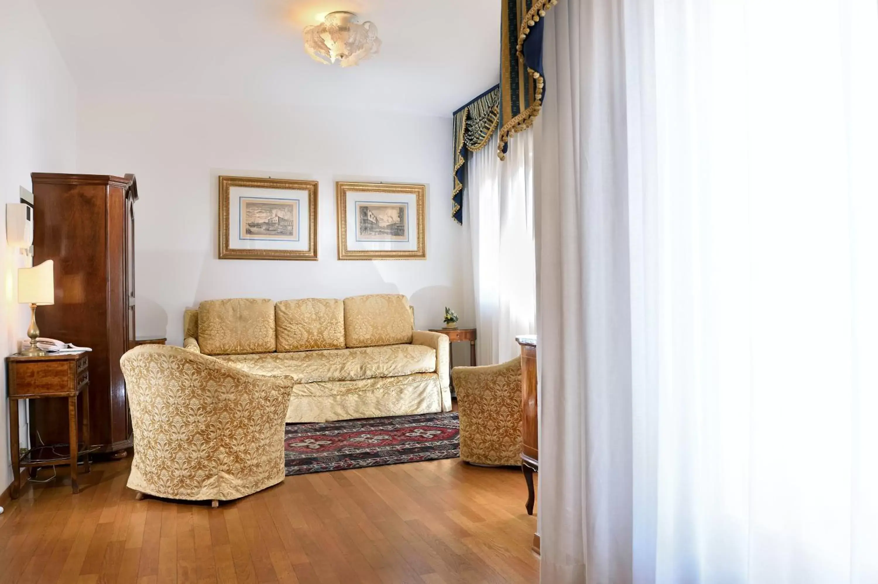 Junior Suite in San Marco Palace Junior Suite in San Marco Palace