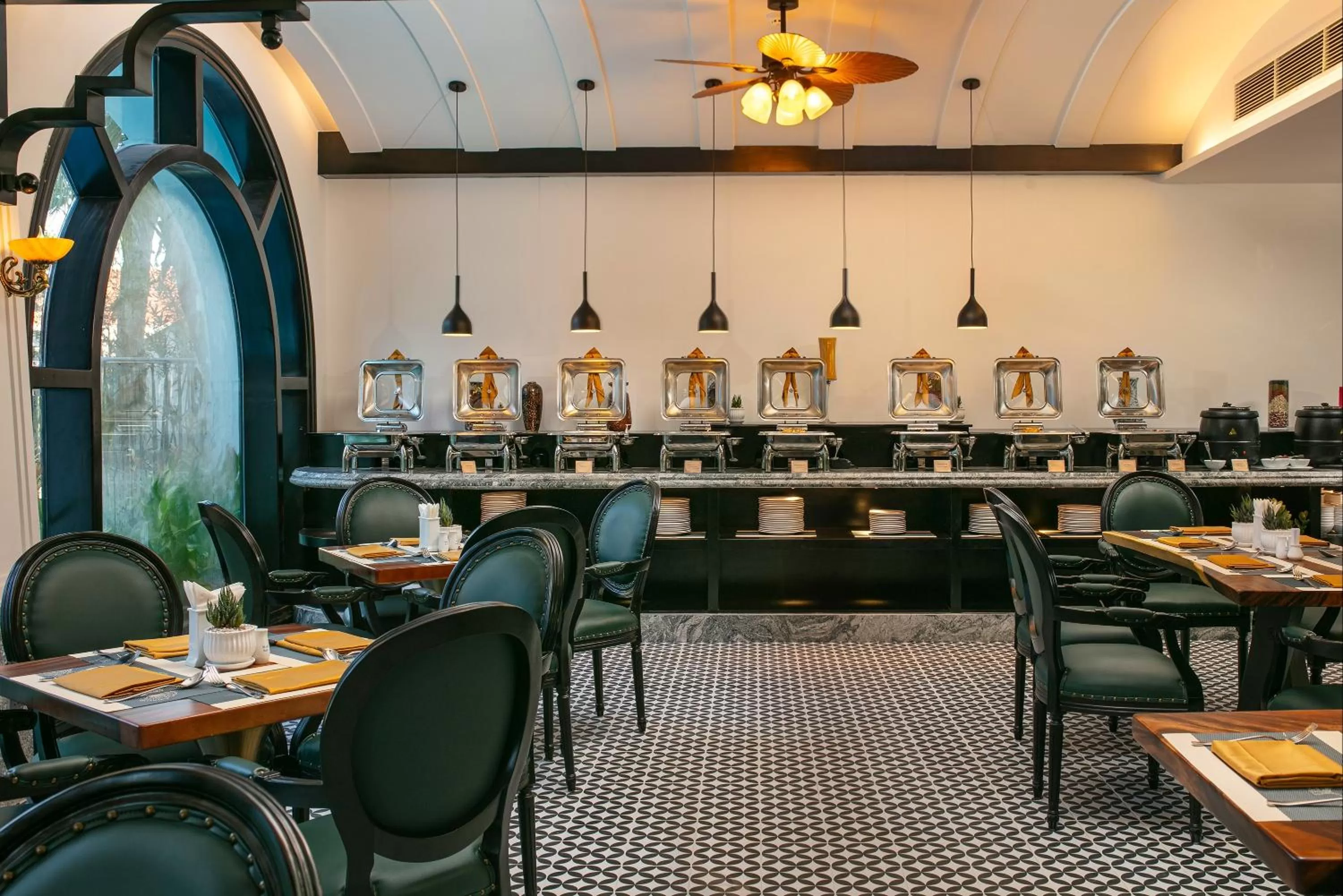 Restaurant/places to eat in Grand Sunrise Palace Hoi An- A Luxury Indochine Hotel & Spa