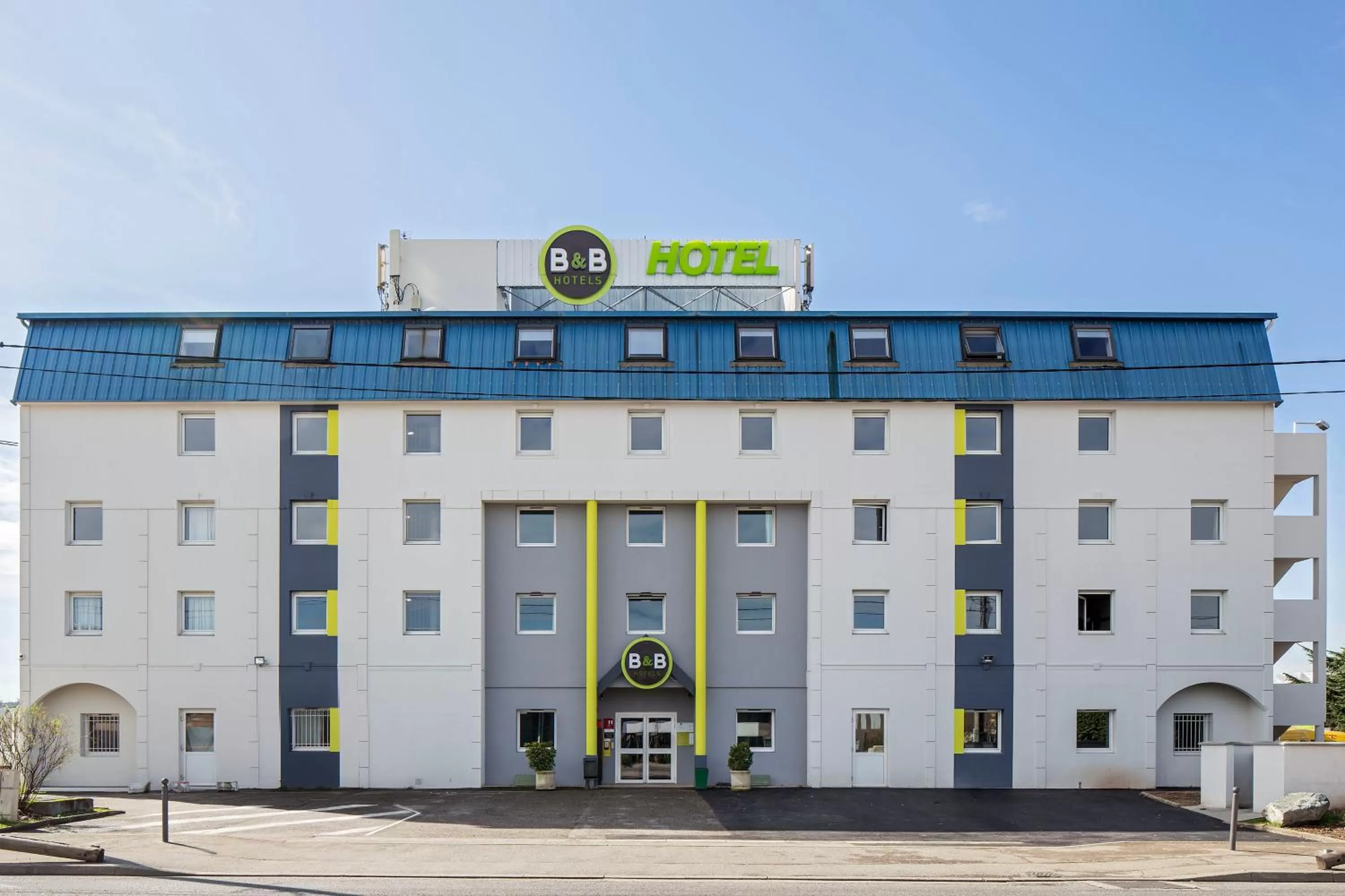 B&B HOTEL Lyon Grand Stade Meyzieu