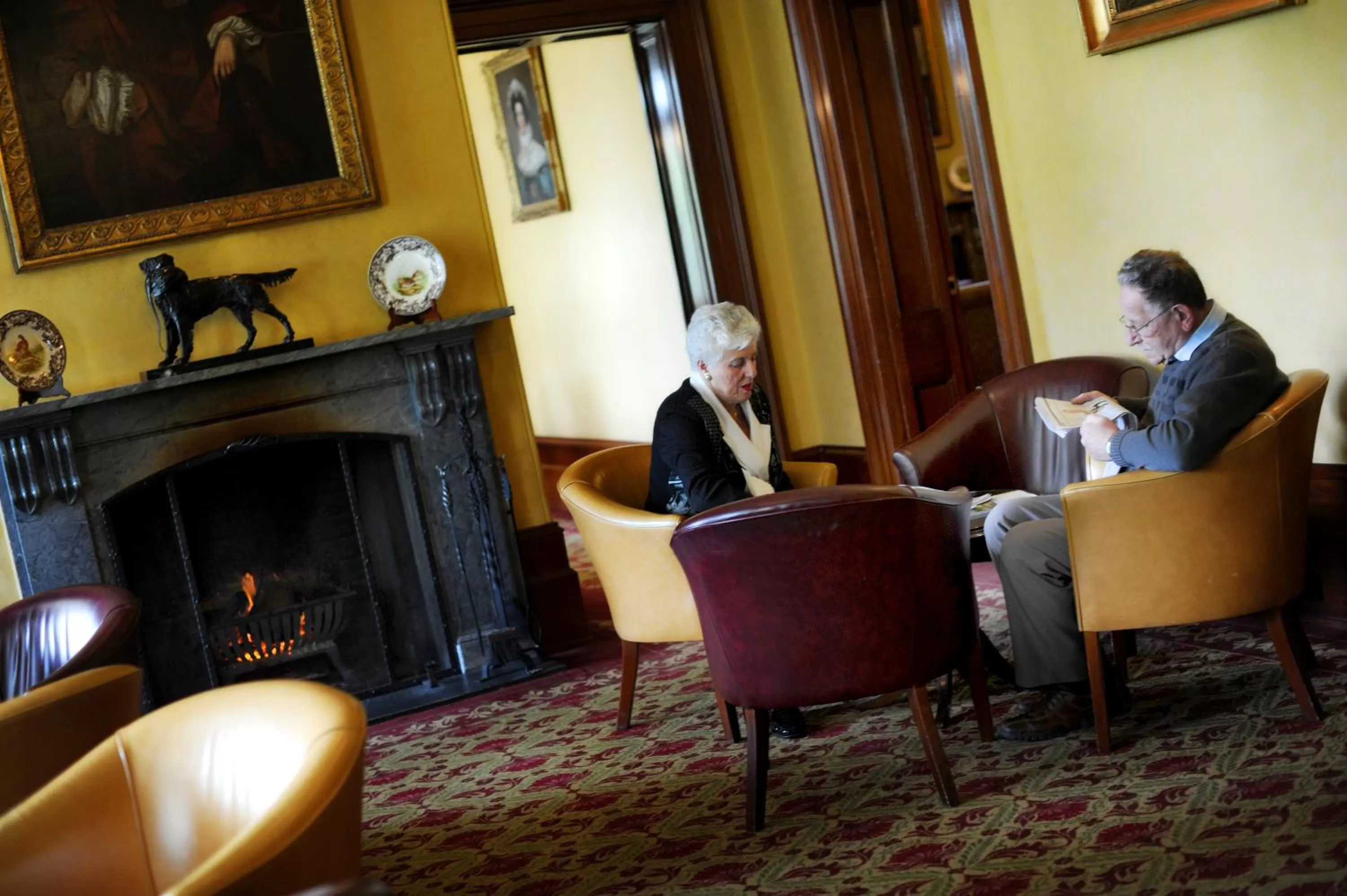 Communal lounge/ TV room in Chateau Yering