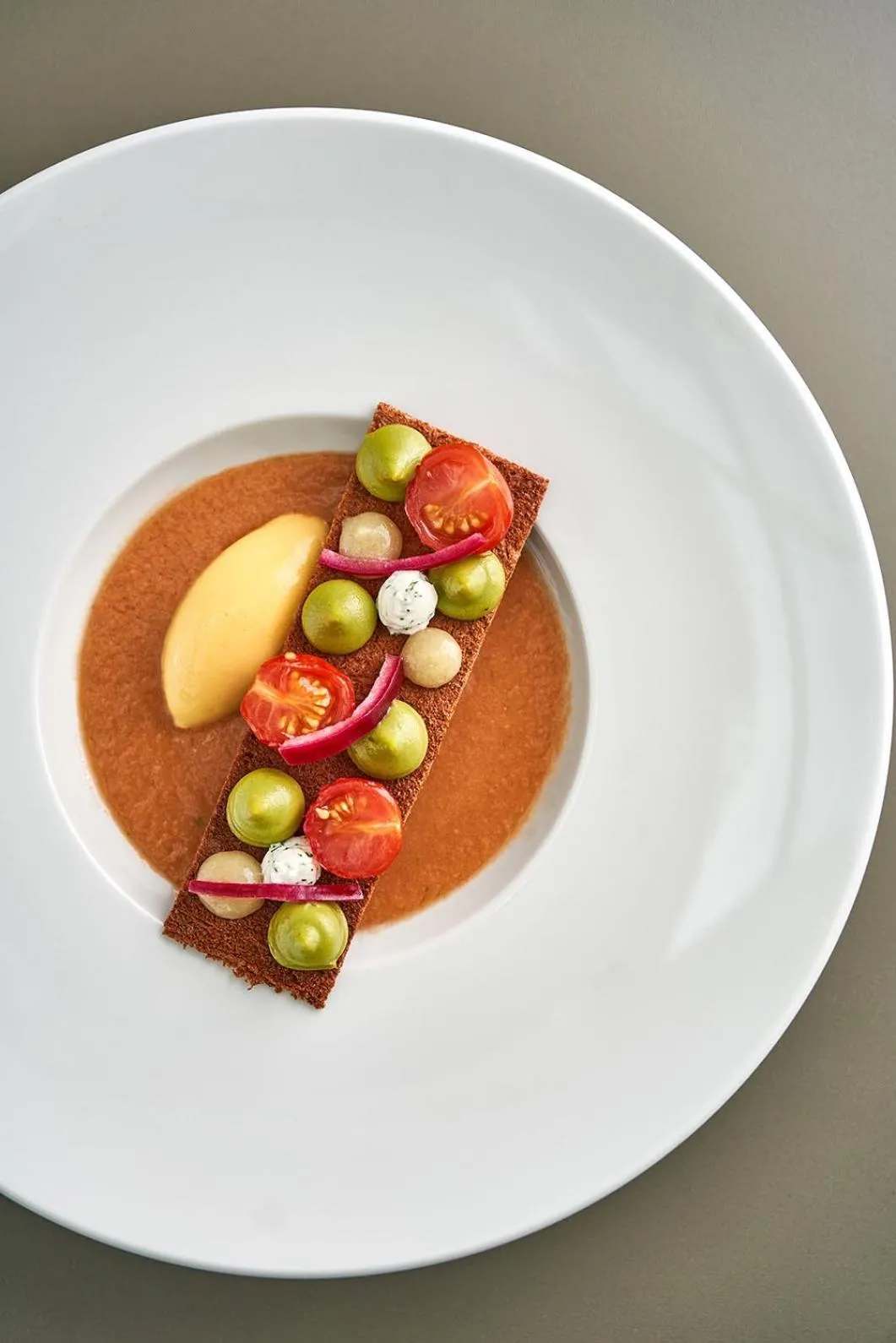 Restaurant/places to eat in Maison Nô - Hôtel et Rooftop