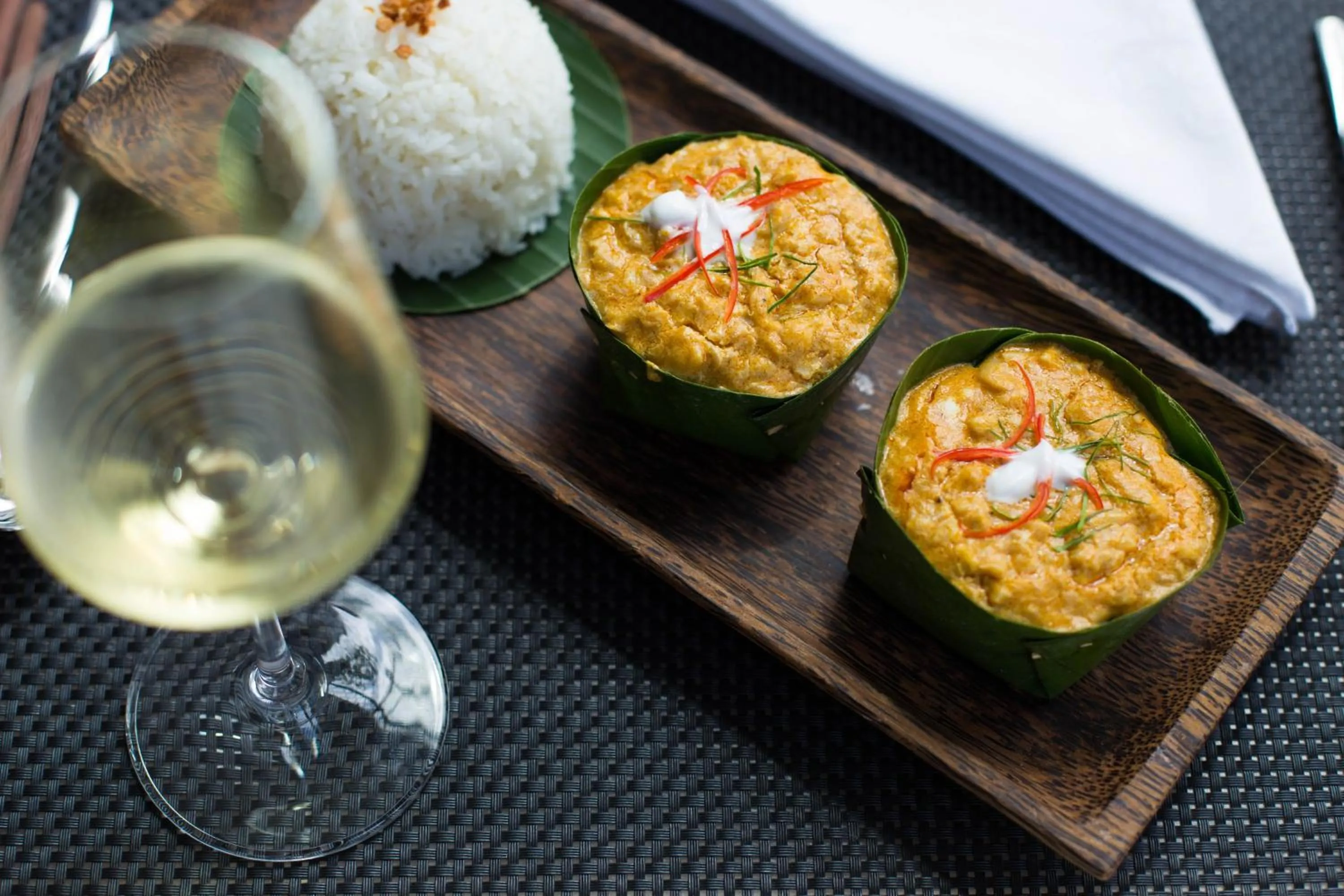 Restaurant/places to eat in Sarai and Wander Resort