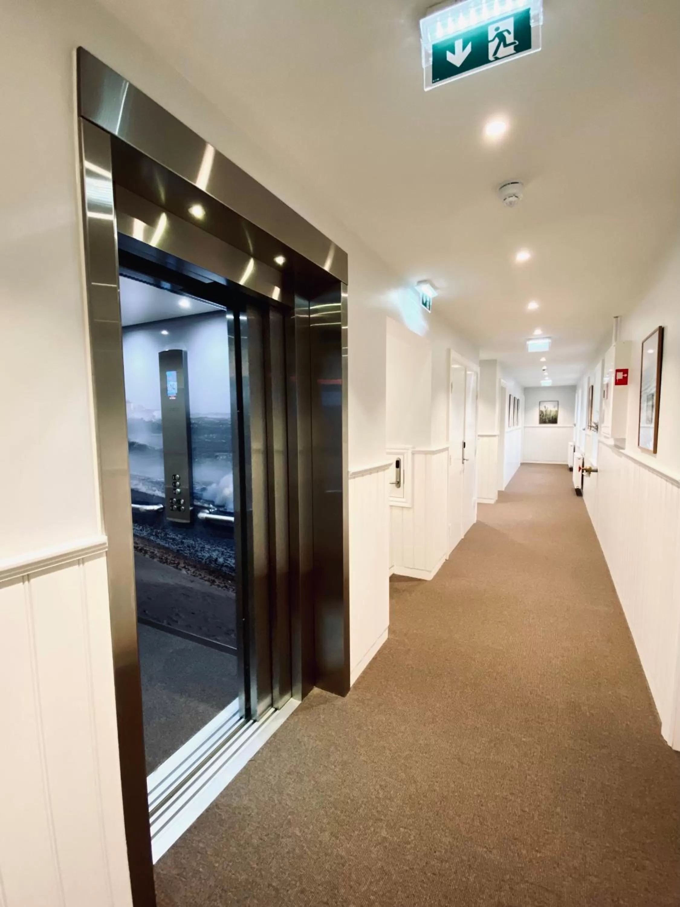 elevator in Hotel Marie