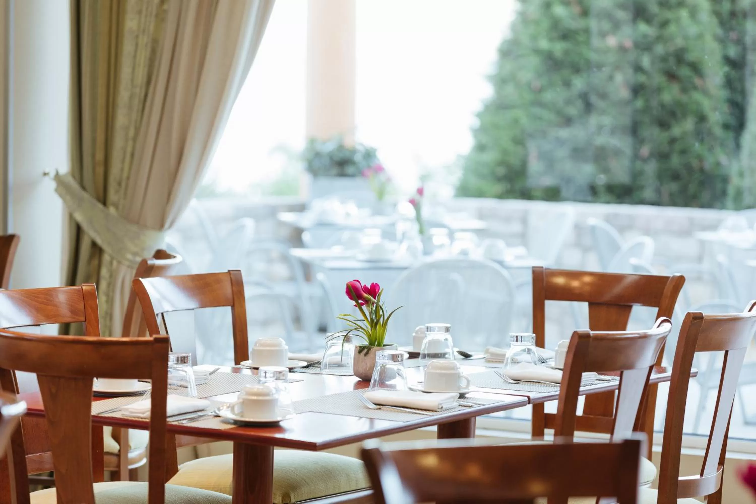 Restaurant/places to eat in Akti Taygetos - Conference Resort