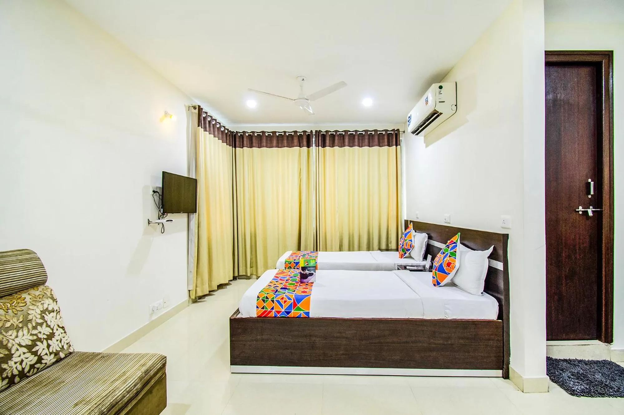 Bed in FabHotel Pride Inn - Nr TCS Deccan Park, Hitech City