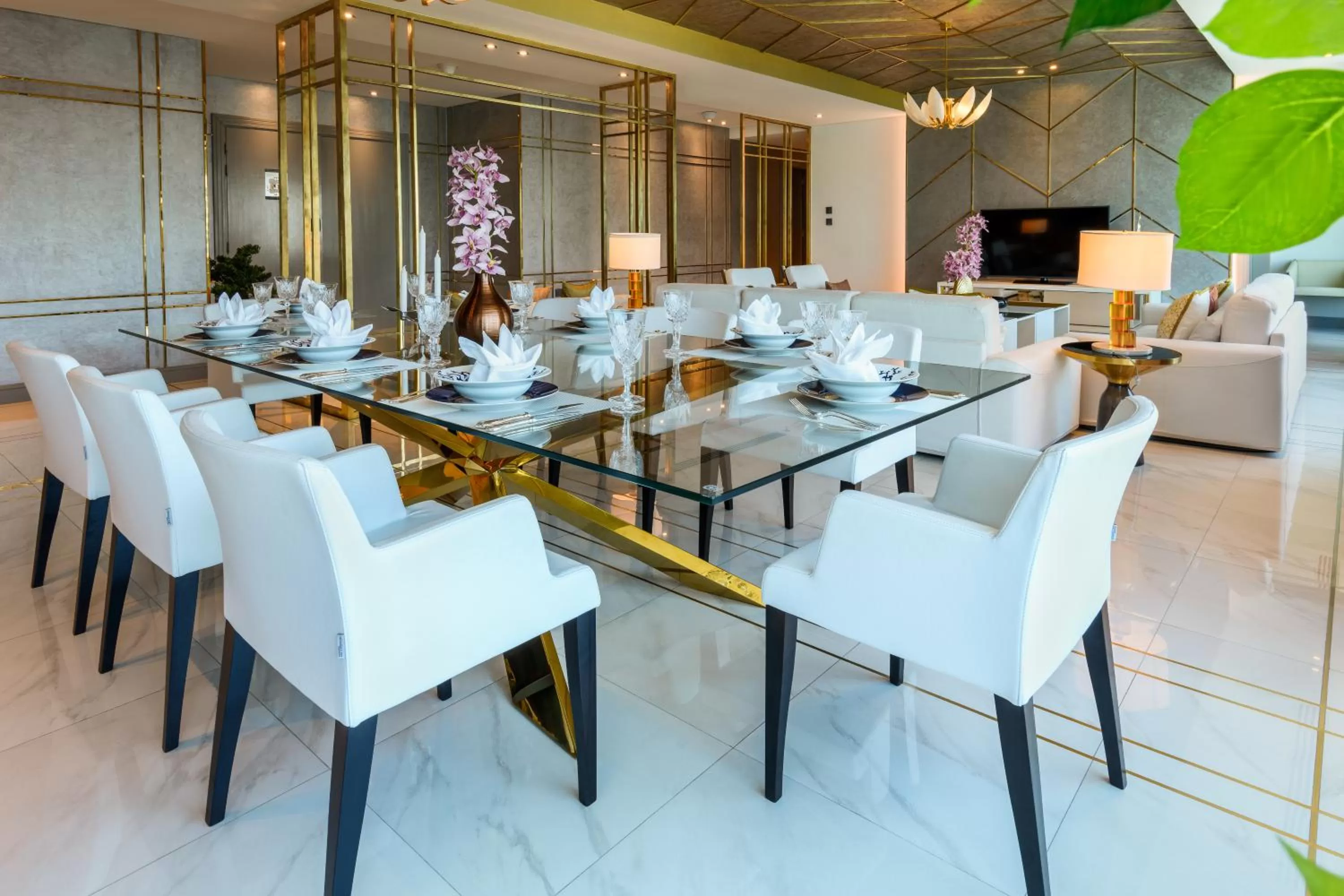 Dining area in Centara West Bay Hotel & Residences Doha