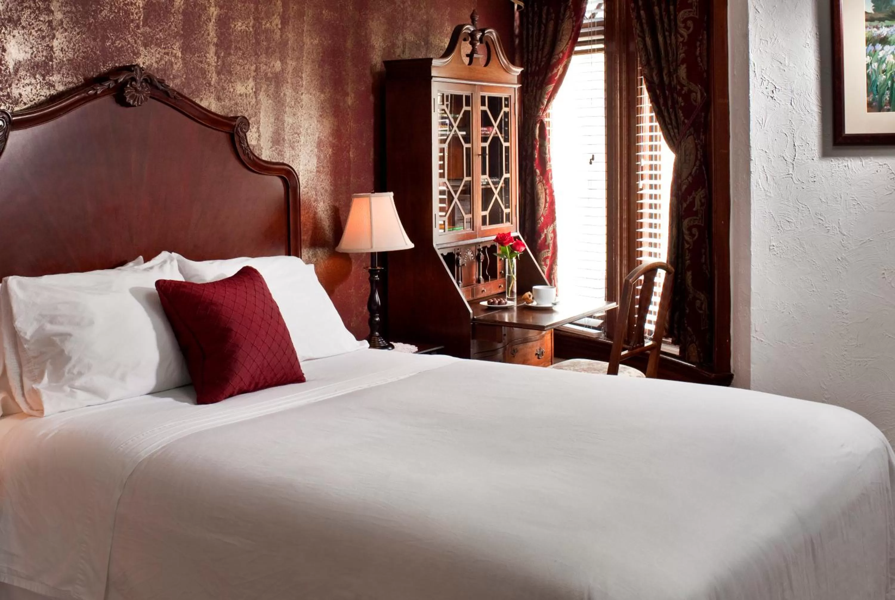 Bed in American Guest House, a Washington DC Bed and Breakfast