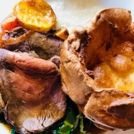 Food and drinks in Slaters Country Inn