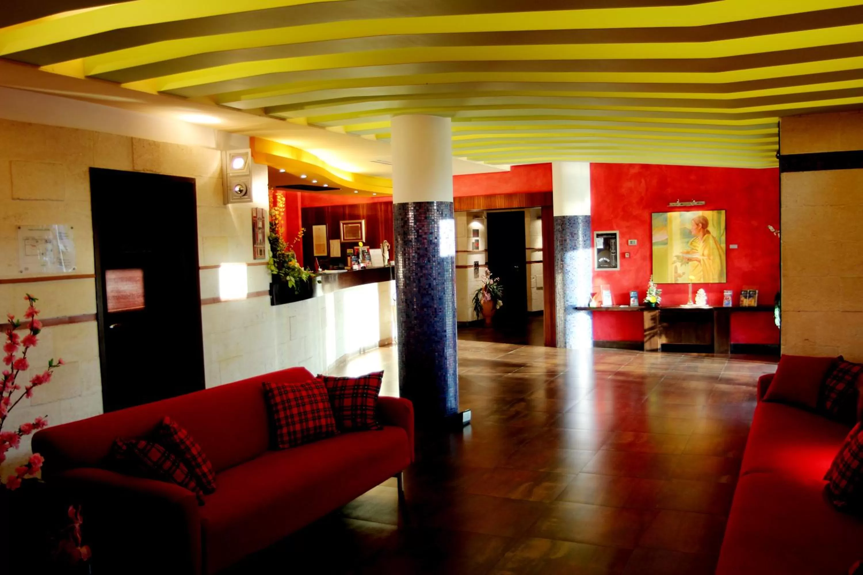 Seating area in Abalon Pompei Resort