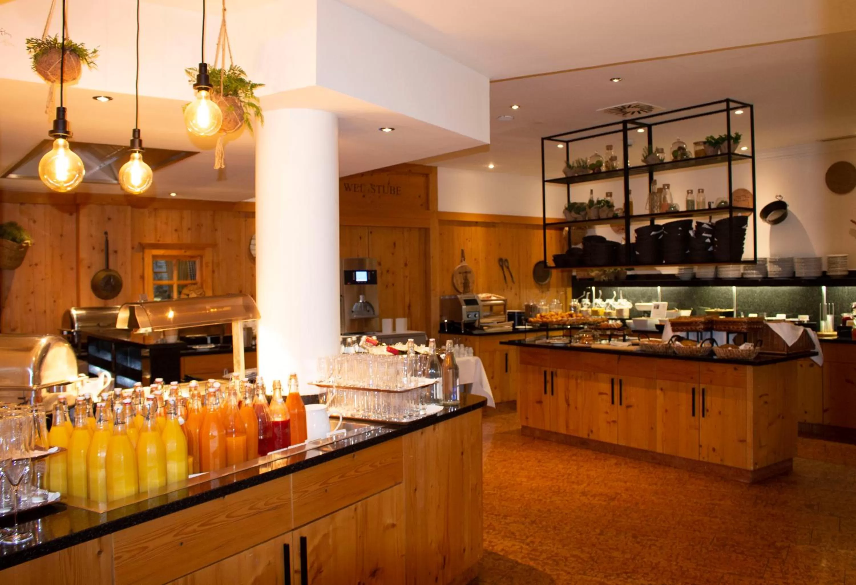 Breakfast in Das Alpenhaus Kaprun