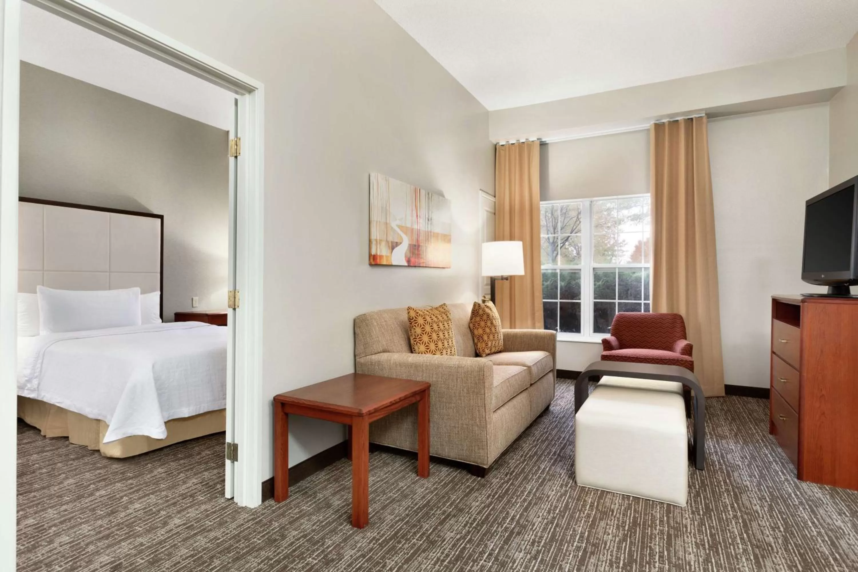 Bedroom, Bed in Homewood Suites by Hilton Columbus-Dublin