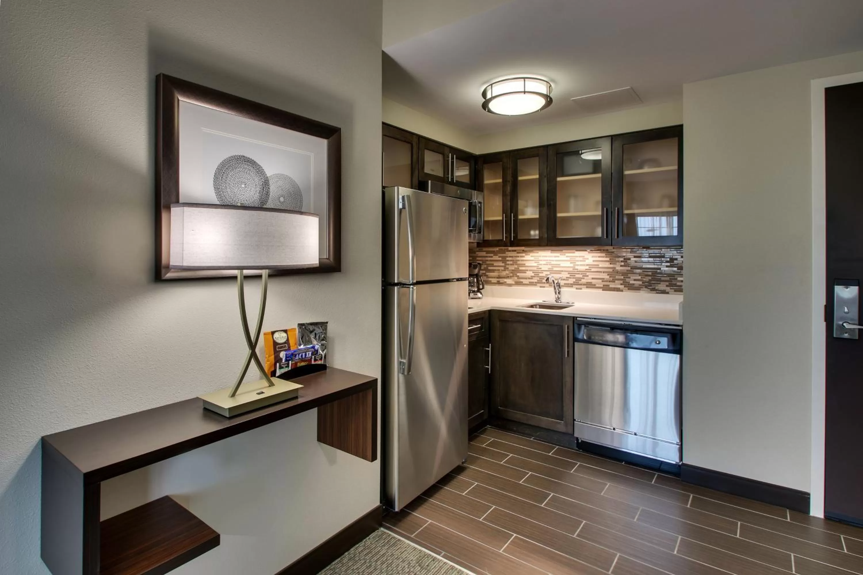 Kitchen or kitchenette in Staybridge Suites - Rock Hill by IHG