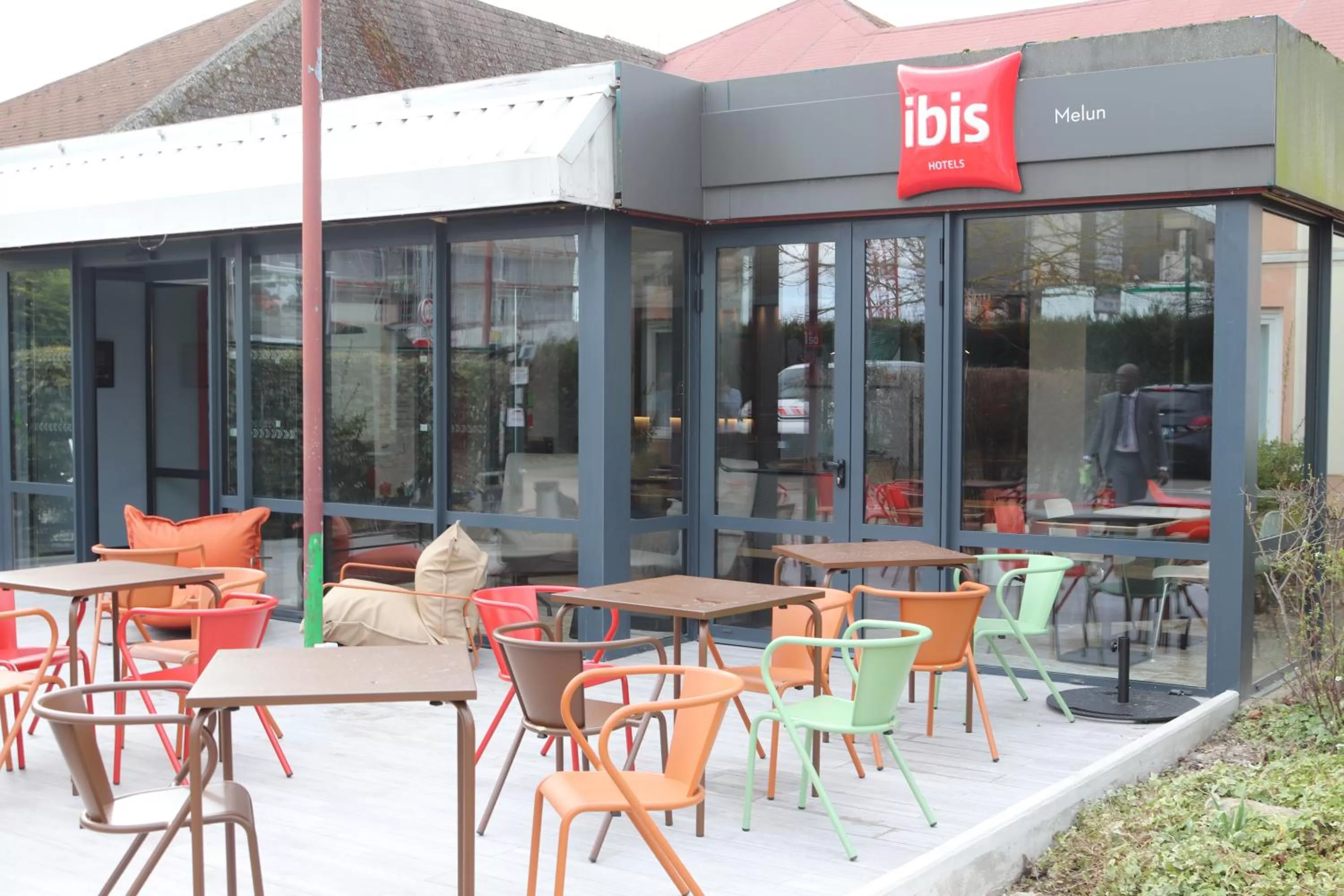 Property building in ibis Melun