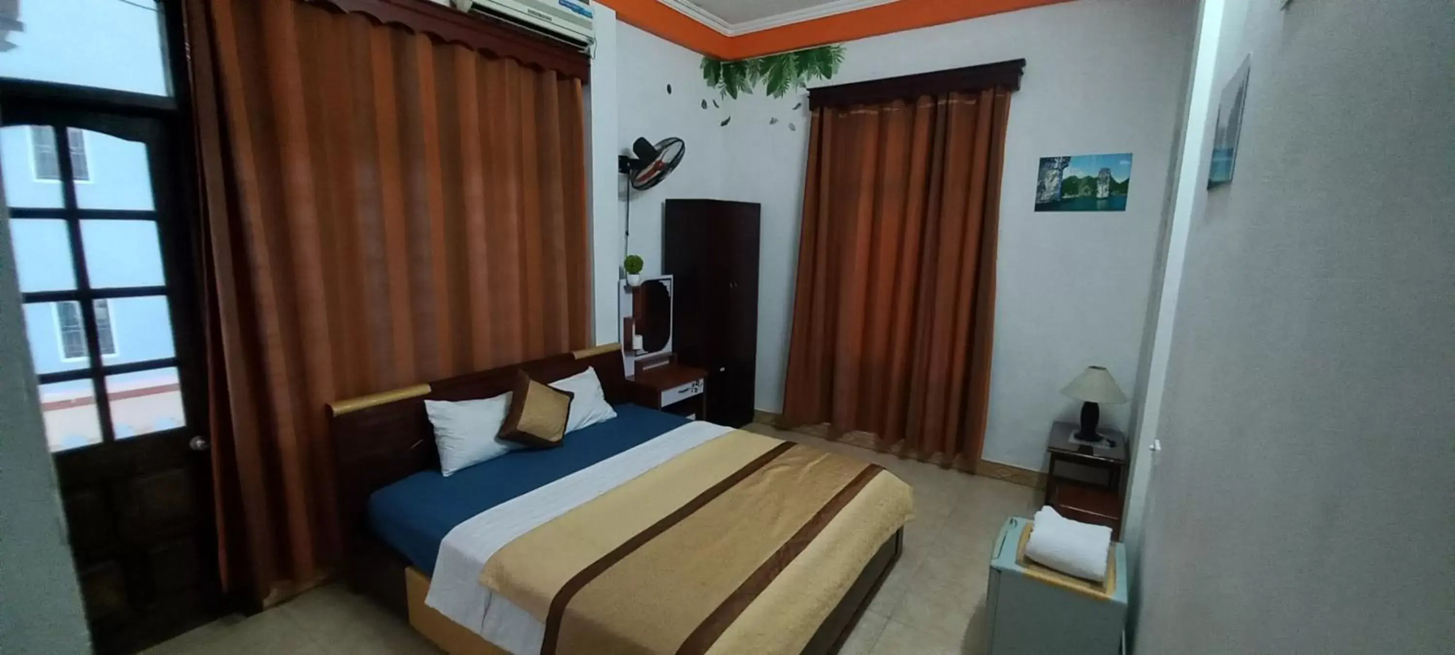 Deluxe Double Room in Alex Ha Long Hotel Deluxe Double Room in Alex Ha Long Hotel