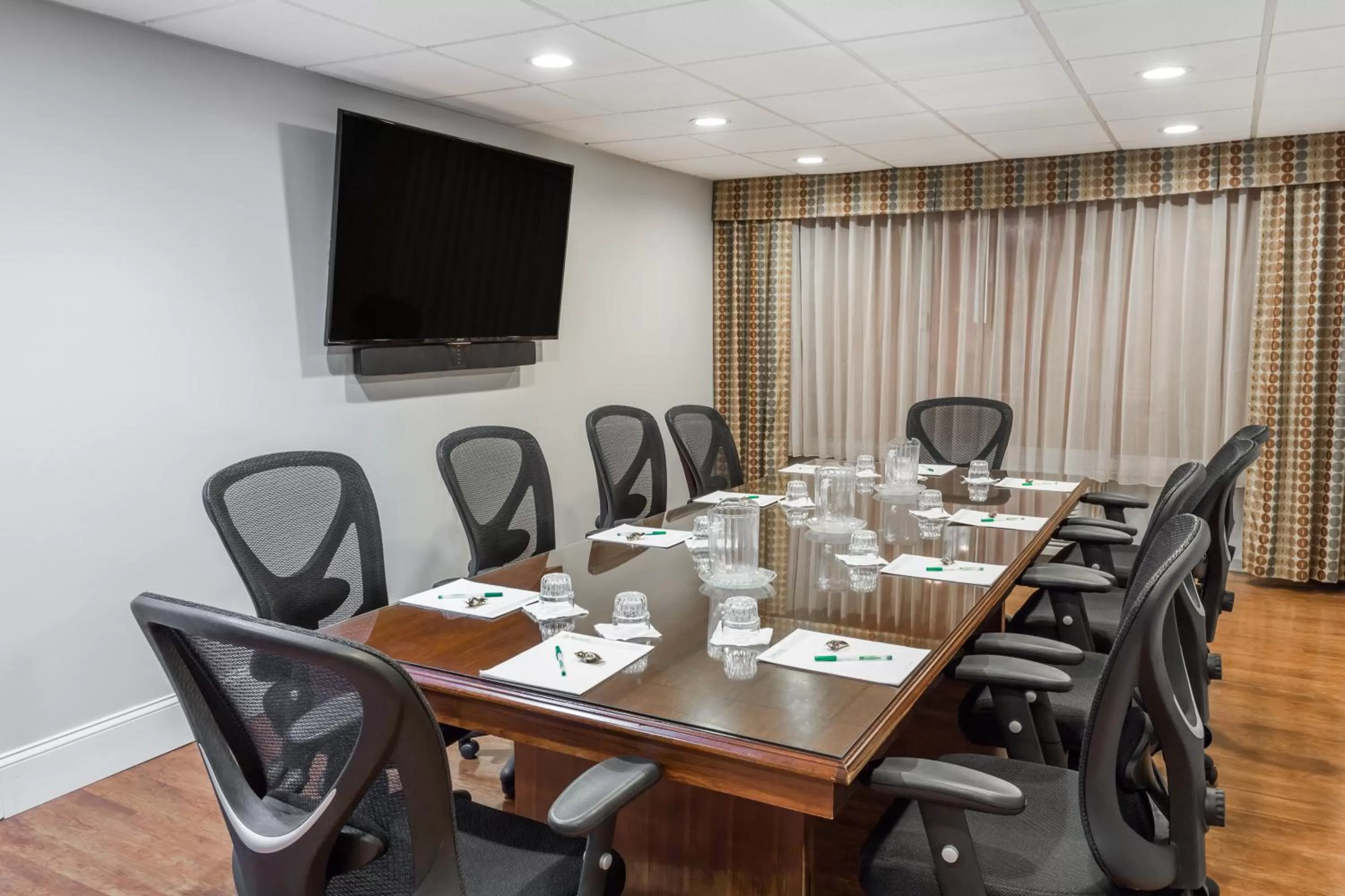 Banquet/Function facilities in Wyndham Garden Greensboro