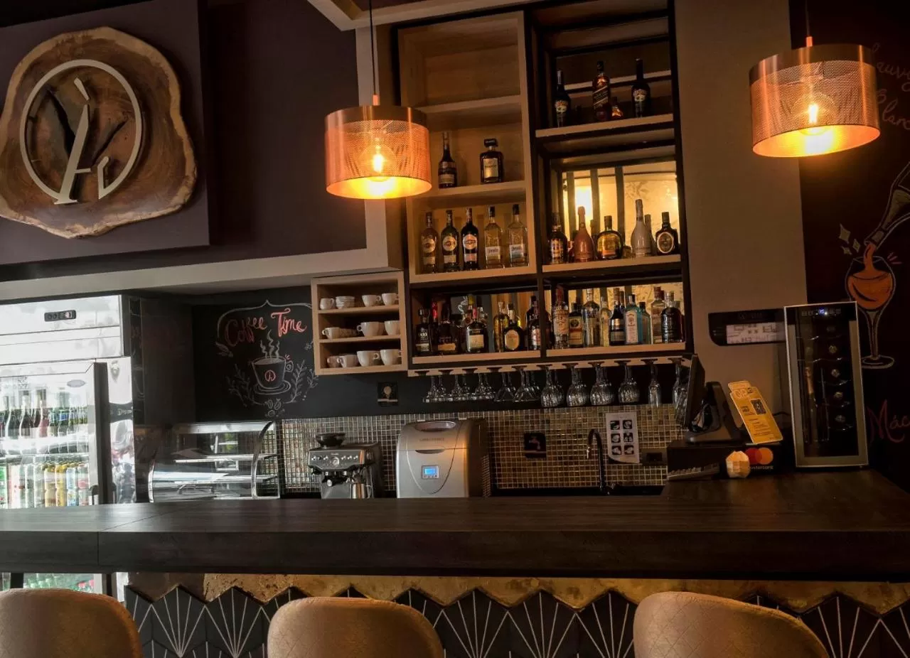 Property building, Lounge/Bar in Albura Hotel