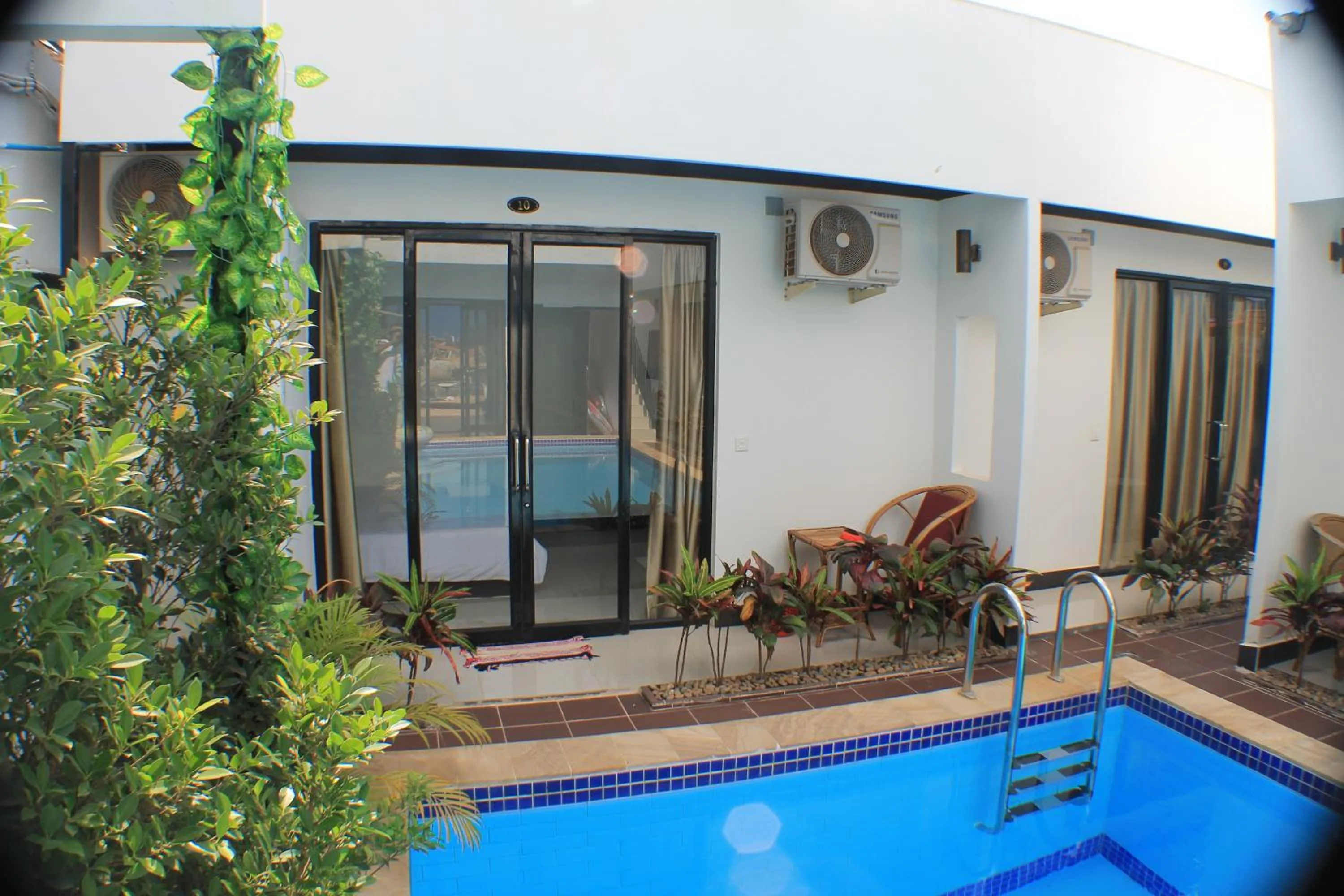 Pool view in Sofinny Motel