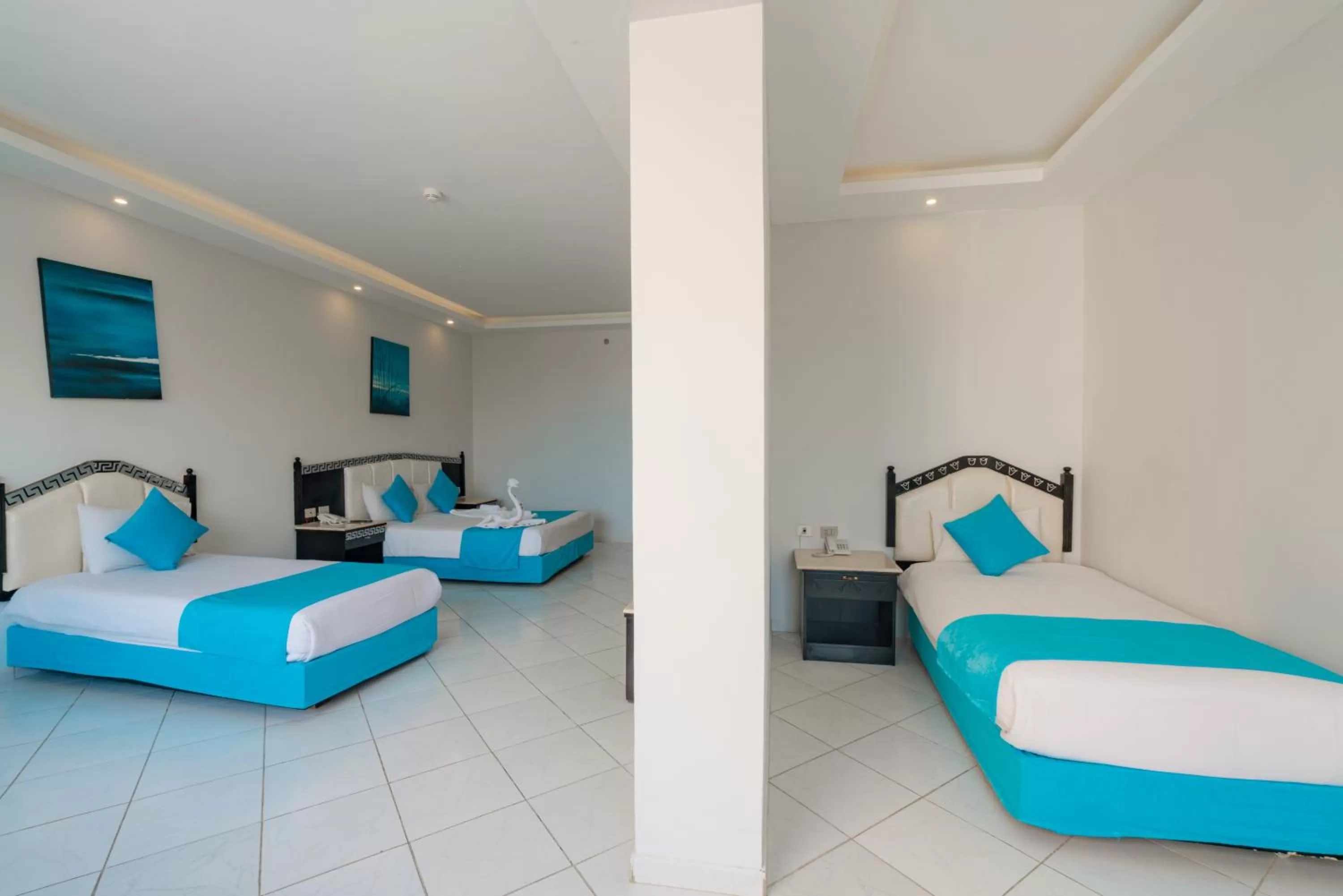 Photo of the whole room, Bed in King Tut Aqua Park Beach Resort