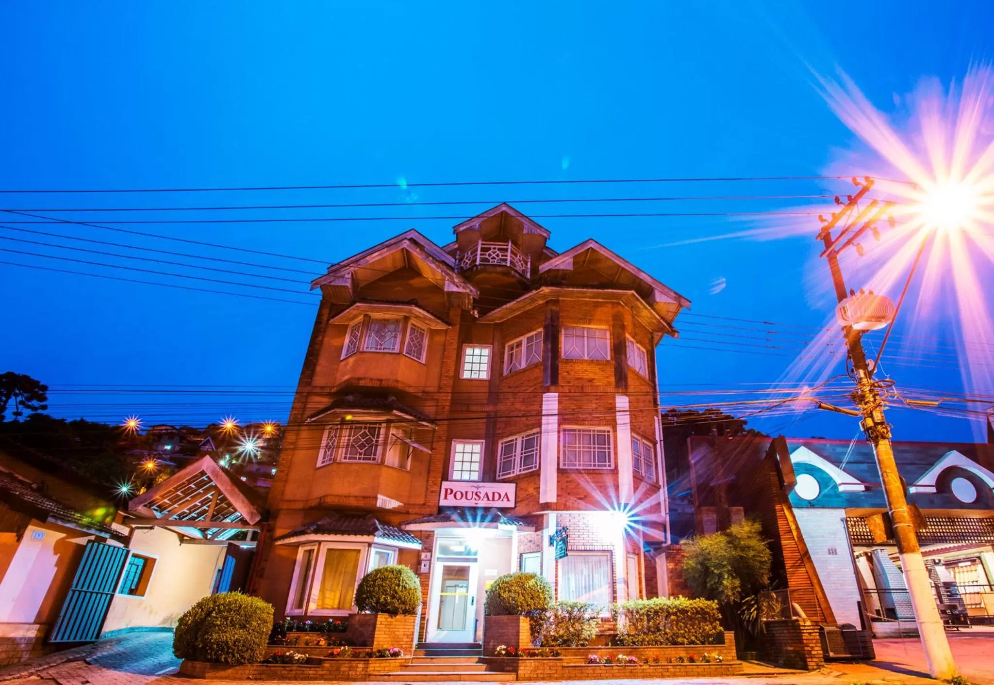 Property building in Grand Residences Pousadas