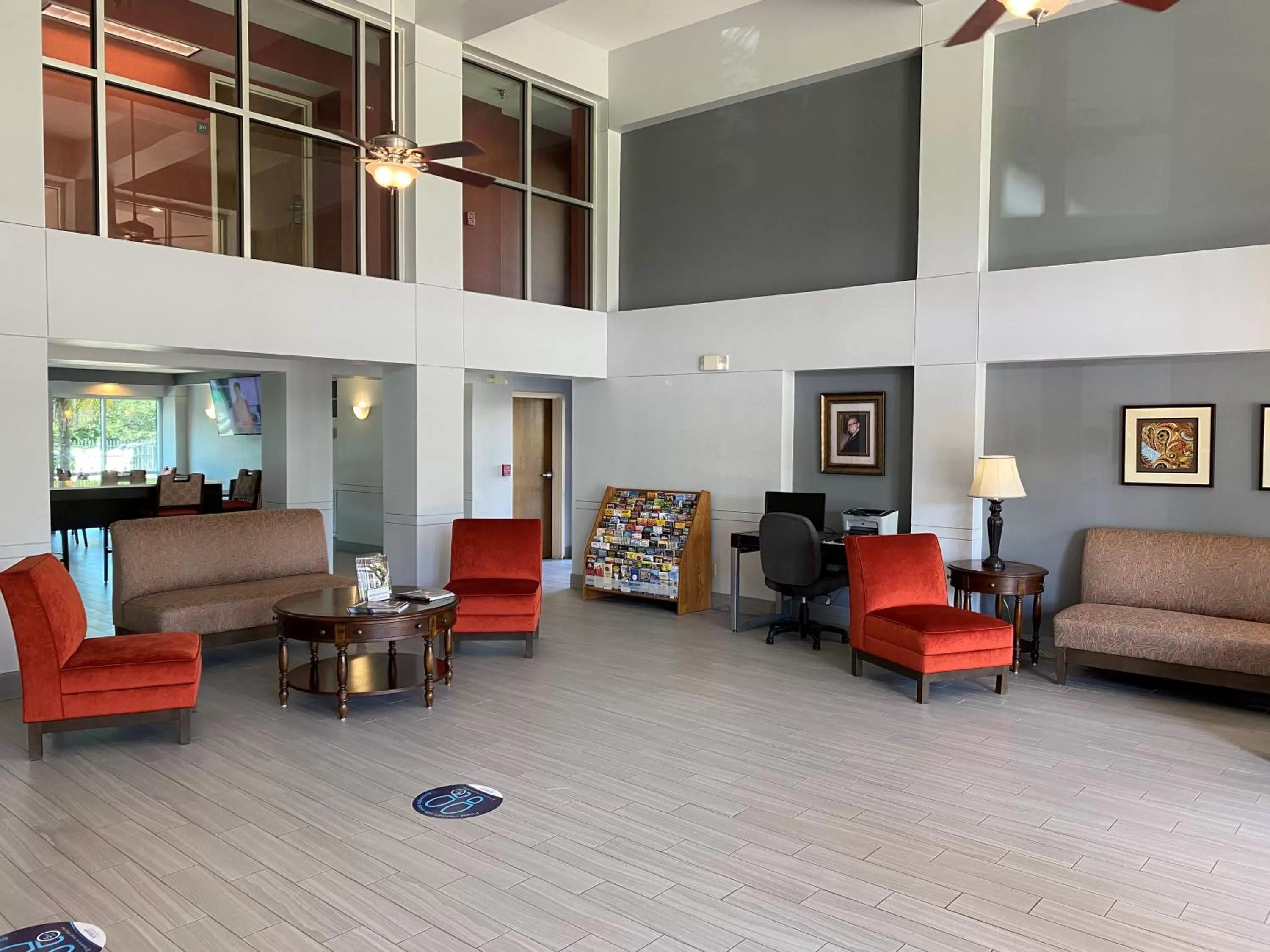 Lobby or reception in Ramada by Wyndham Luling