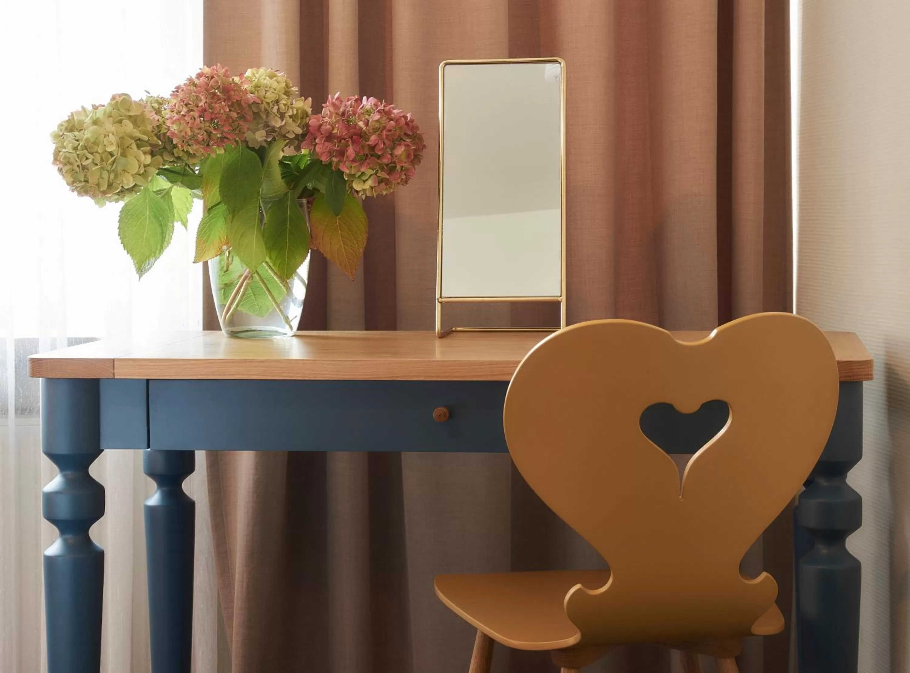 Seating area in Rosi Boutique Hotel